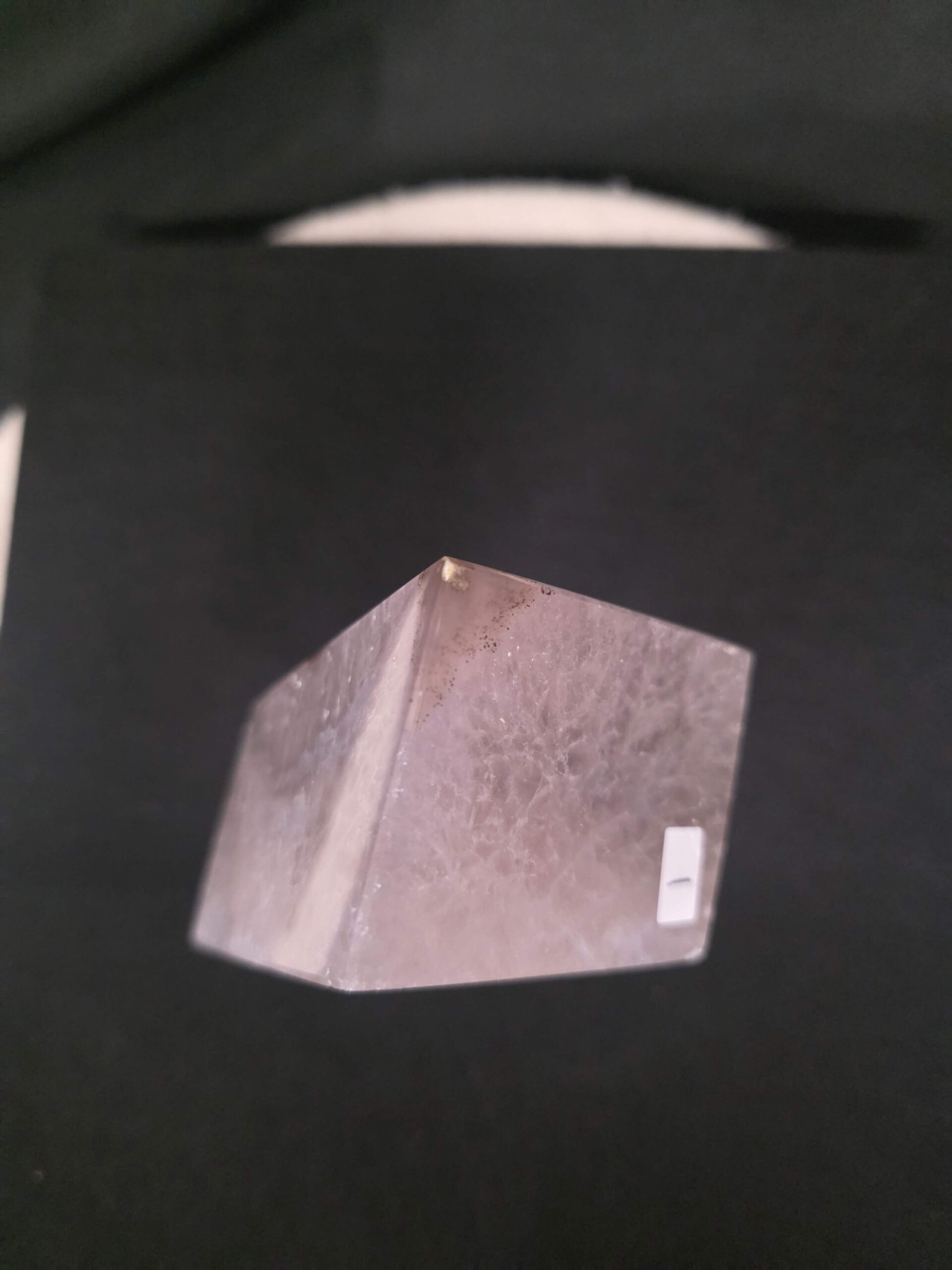 Luxury Natural Agate Cube 1 on Metal Stand 764g H16.5xW7xD5cm - Image 7