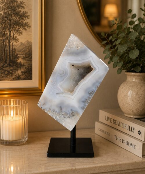 Luxury Natural Agate Cube 10 on Metal Stand 616g H16xW7xD5cm