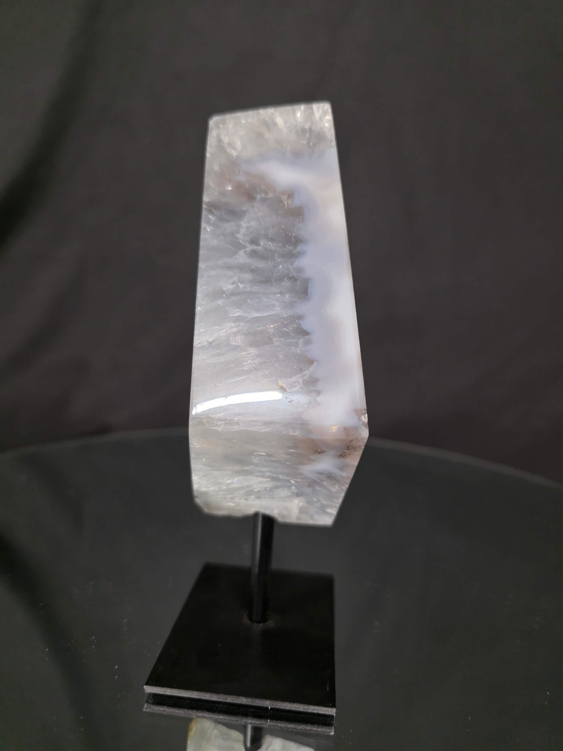 Luxury Natural Agate Cube 10 on Metal Stand 616g H16xW7xD5cm - Image 4