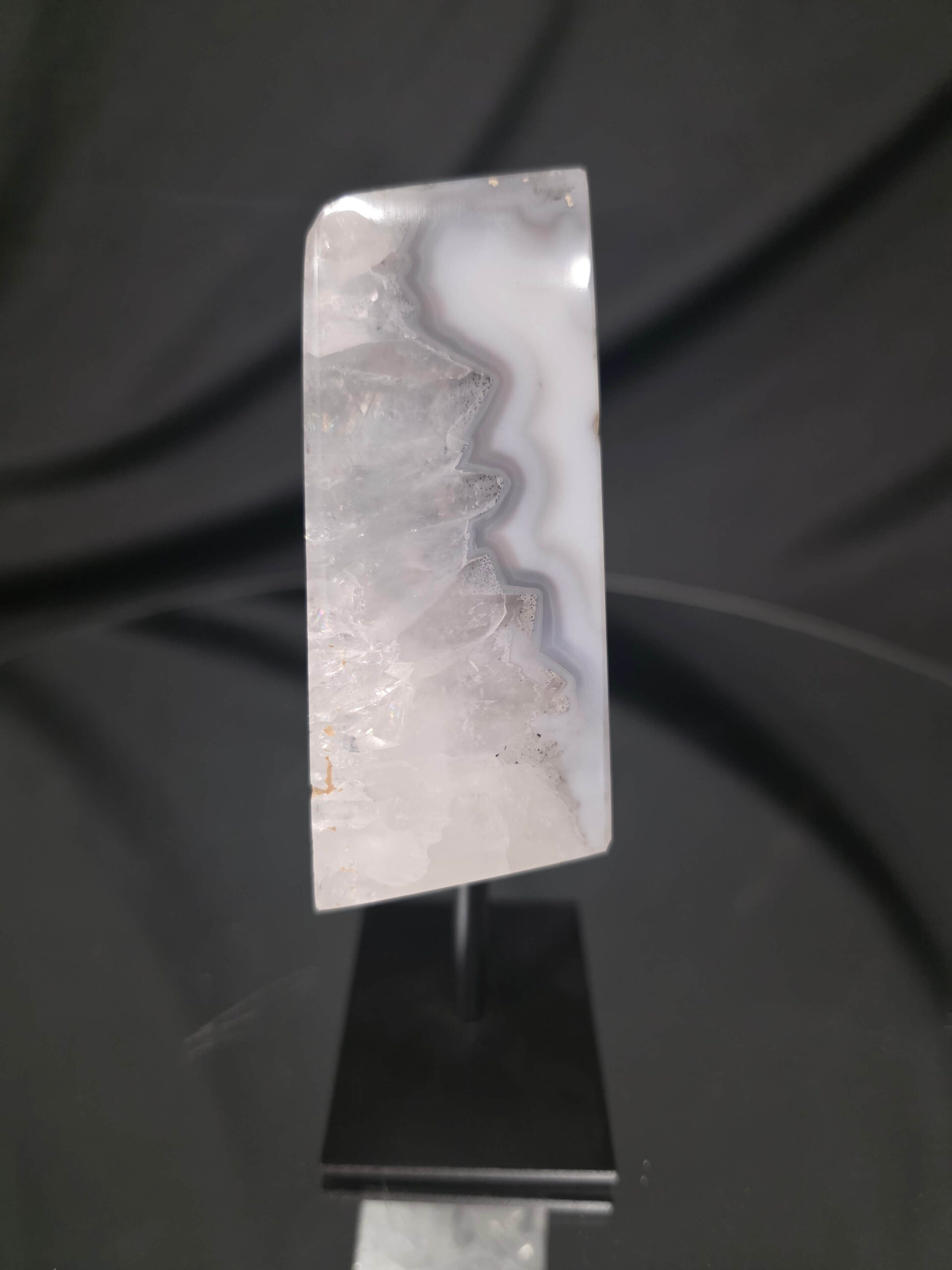 Luxury Natural Agate Cube 2 on Metal Stand 572g H15.5xW7xD5cm - Image 2