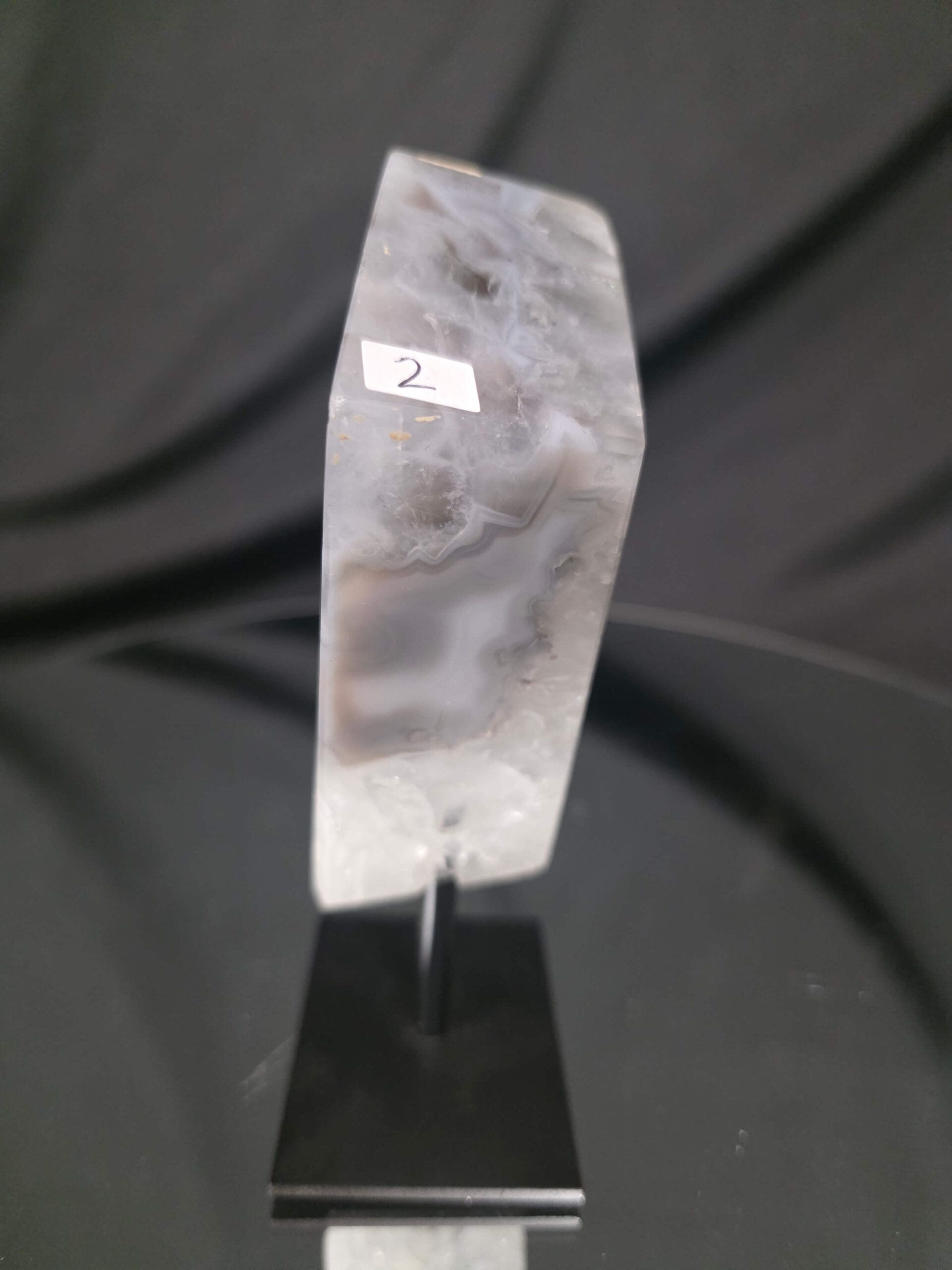 Luxury Natural Agate Cube 2 on Metal Stand 572g H15.5xW7xD5cm - Image 4