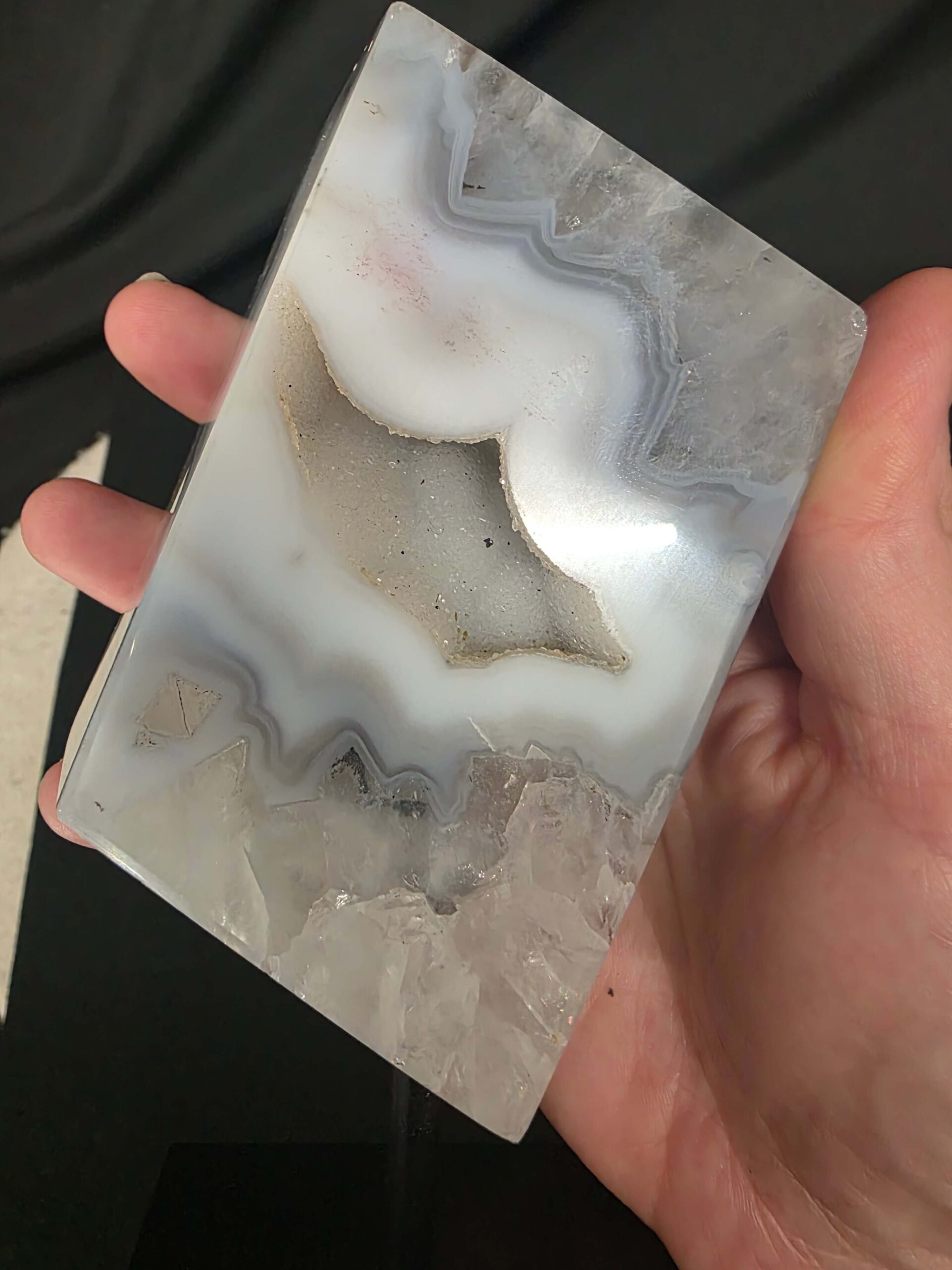 Luxury Natural Agate Cube 2 on Metal Stand 572g H15.5xW7xD5cm - Image 8