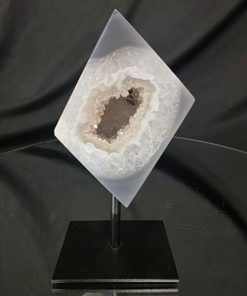 Luxury Natural Agate Cube 4 on Metal Stand 402g H14xW7xD5cm - Image 9