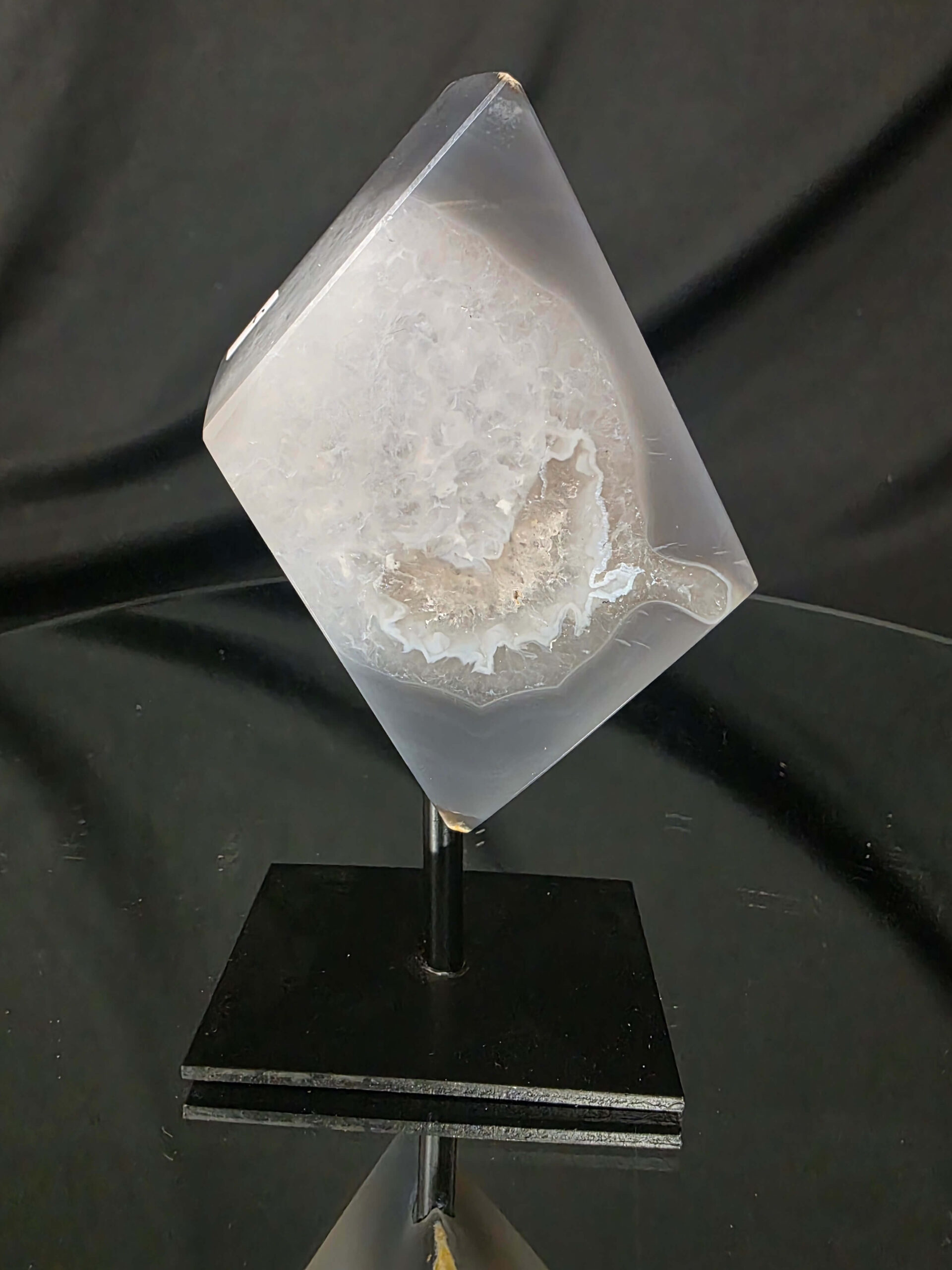Luxury Natural Agate Cube 4 on Metal Stand 402g H14xW7xD5cm - Image 3