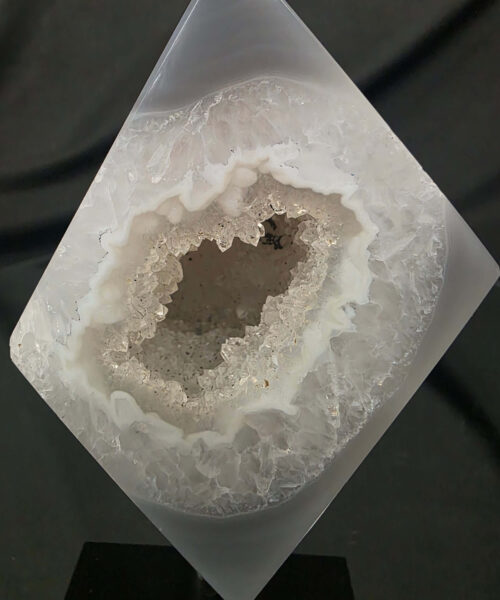 Luxury Natural Agate Cube 4 on Metal Stand 402g H14xW7xD5cm - Image 5