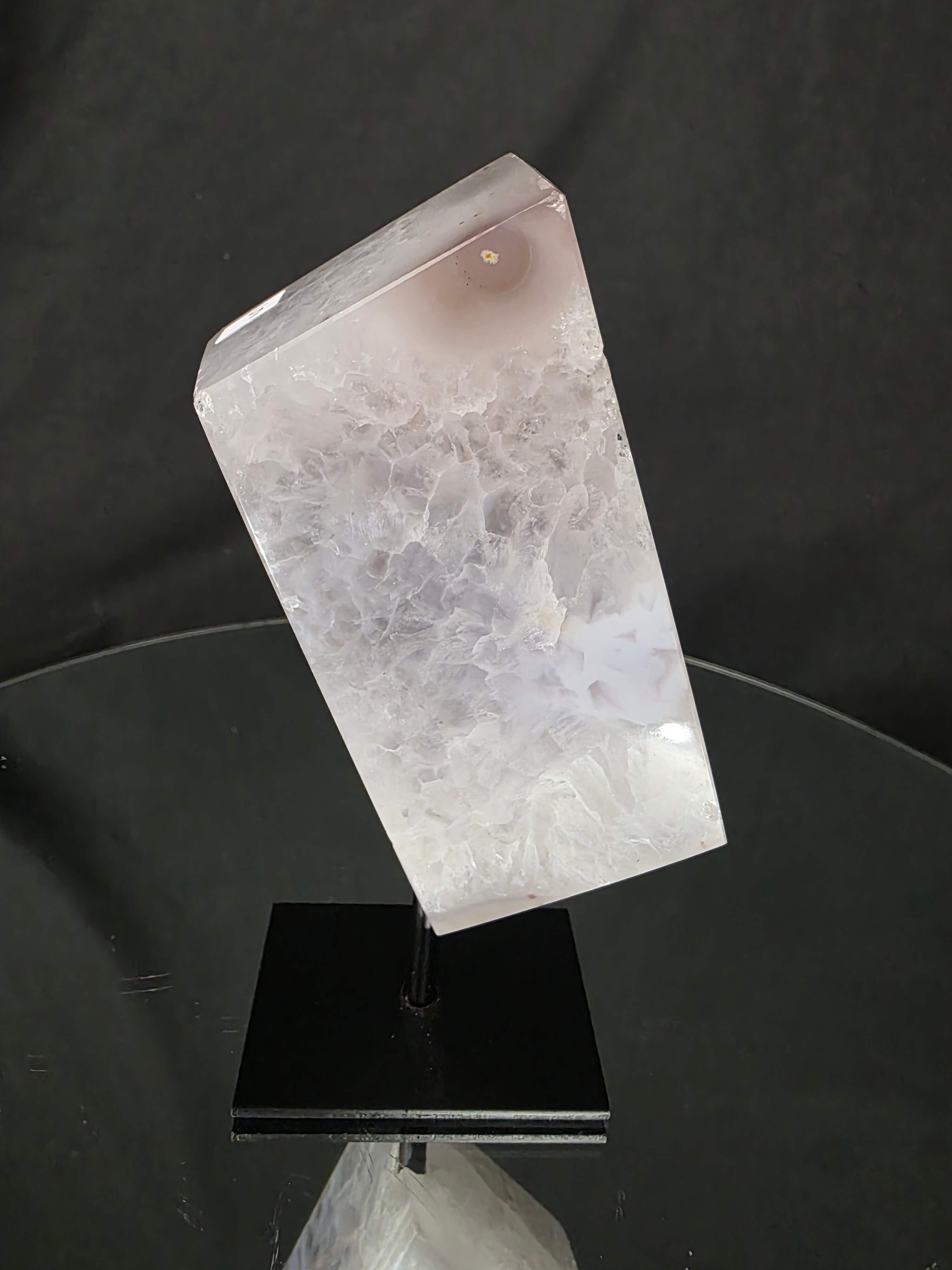 Luxury Natural Agate Cube 5 on Metal Stand 692g H17xW7xD5cm - Image 3