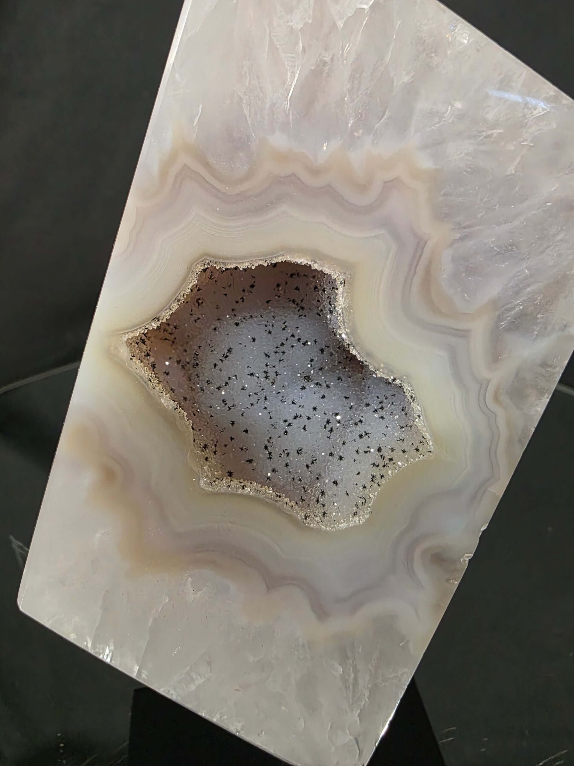 Luxury Natural Agate Cube 5 on Metal Stand 692g H17xW7xD5cm - Image 5