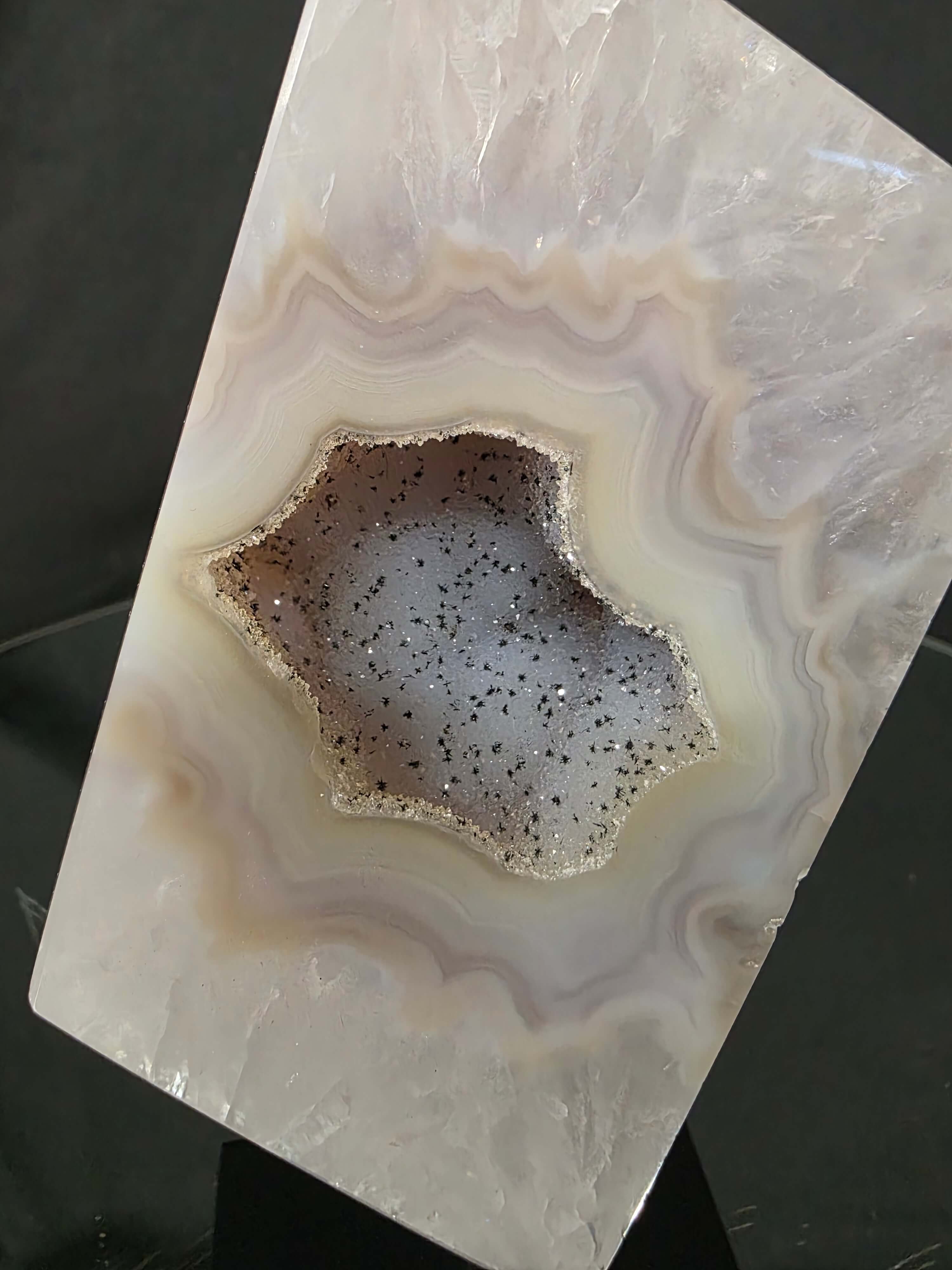 Luxury Natural Agate Cube 5 on Metal Stand 692g H17xW7xD5cm - Image 5