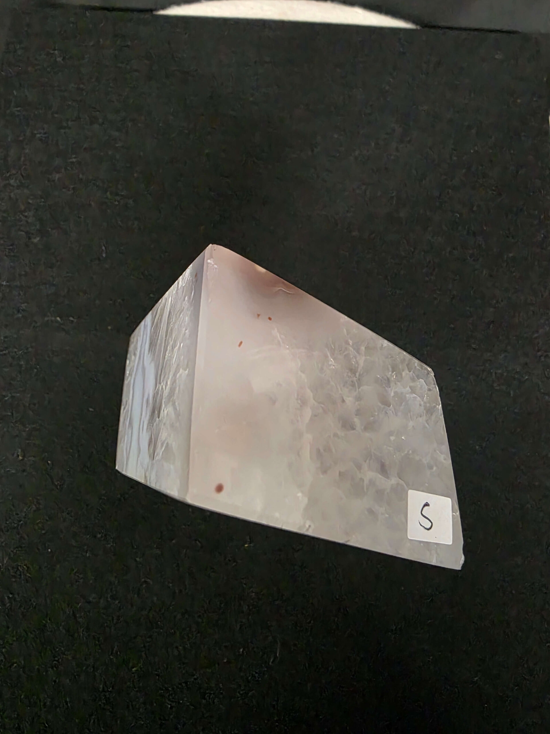 Luxury Natural Agate Cube 5 on Metal Stand 692g H17xW7xD5cm - Image 7