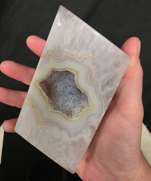Luxury Natural Agate Cube 5 on Metal Stand 692g H17xW7xD5cm - Image 8