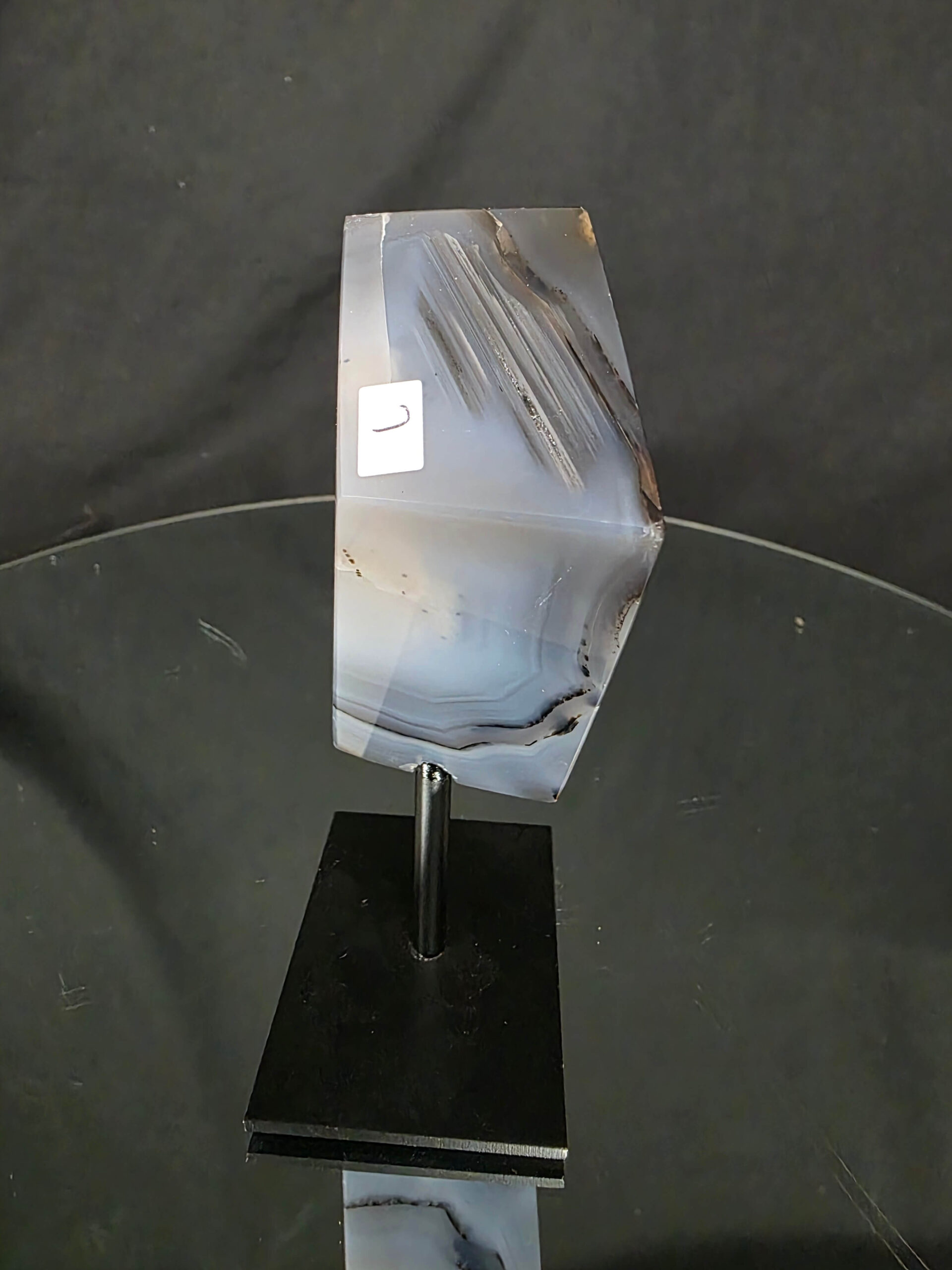 Luxury Natural Agate Cube 7 on Metal Stand 391g H13.5xW7xD5cm - Image 4