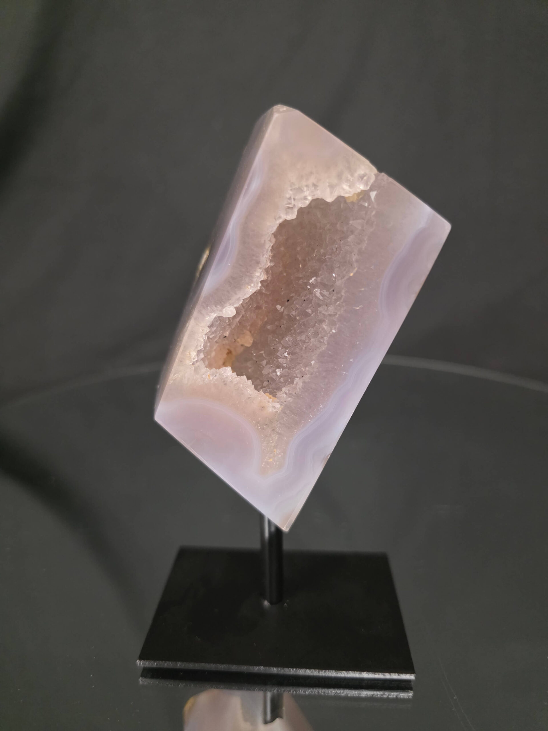 Luxury Natural Agate Cube 8 on Metal Stand 376g H13.5xW7xD5cm