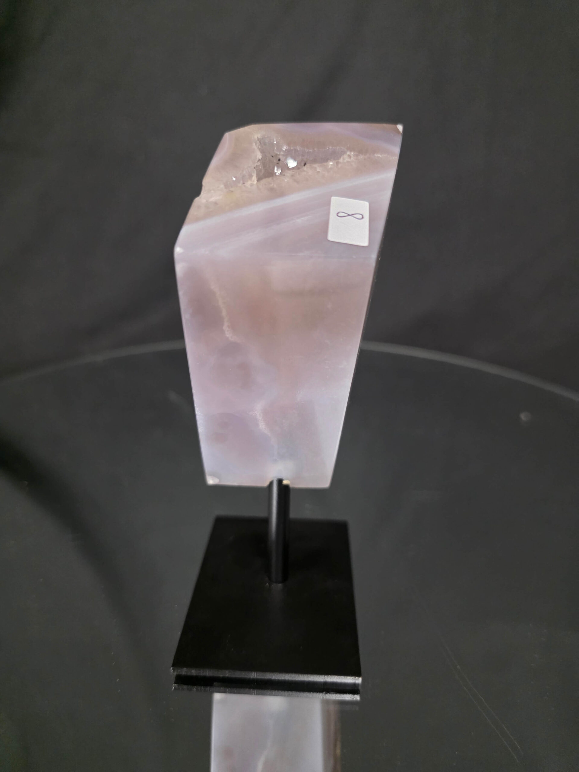 Luxury Natural Agate Cube 8 on Metal Stand 376g H13.5xW7xD5cm - Image 4