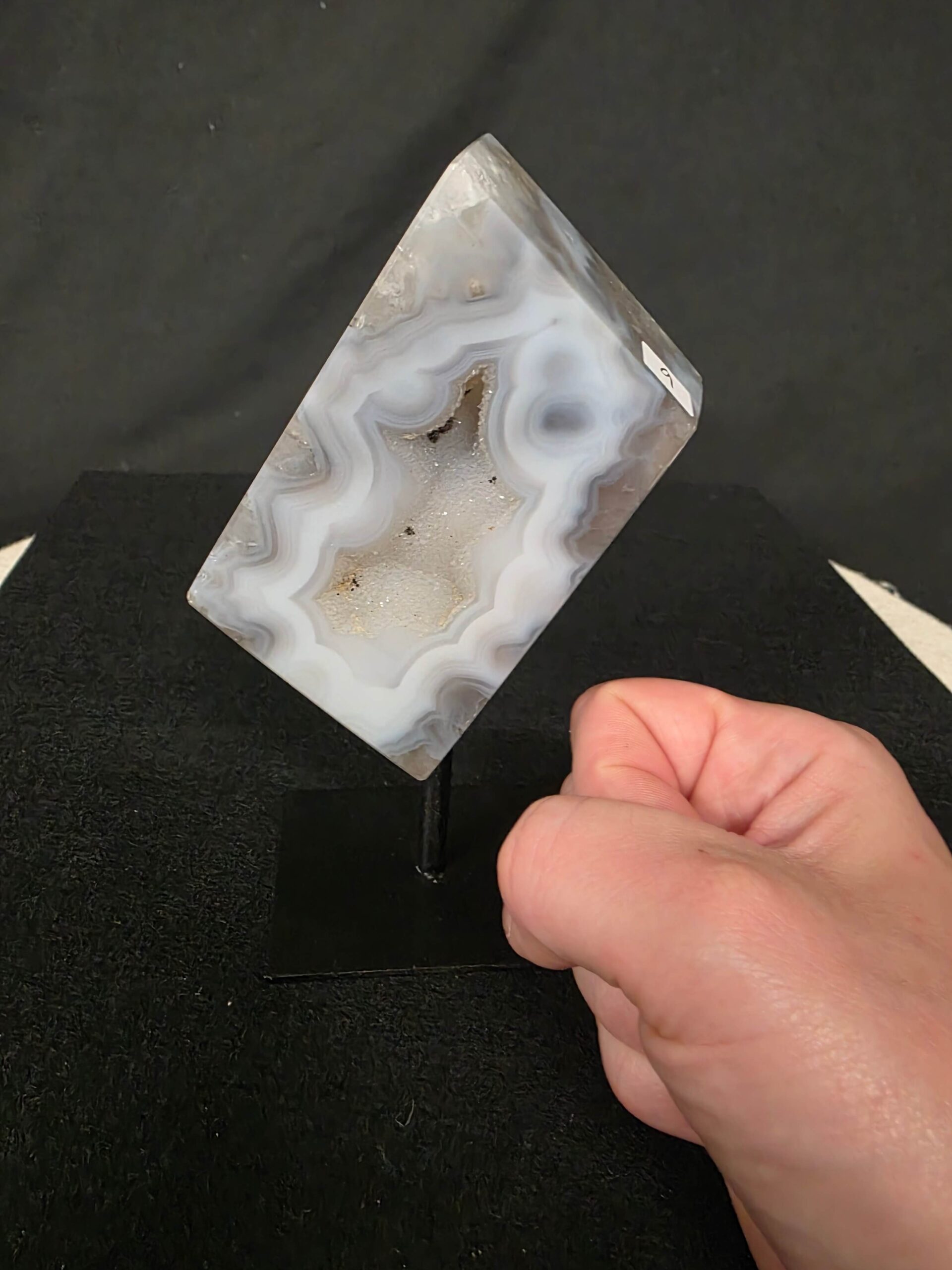 Luxury Natural Agate Cube 9 on Metal Stand 501g H15xW7xD5cm - Image 7