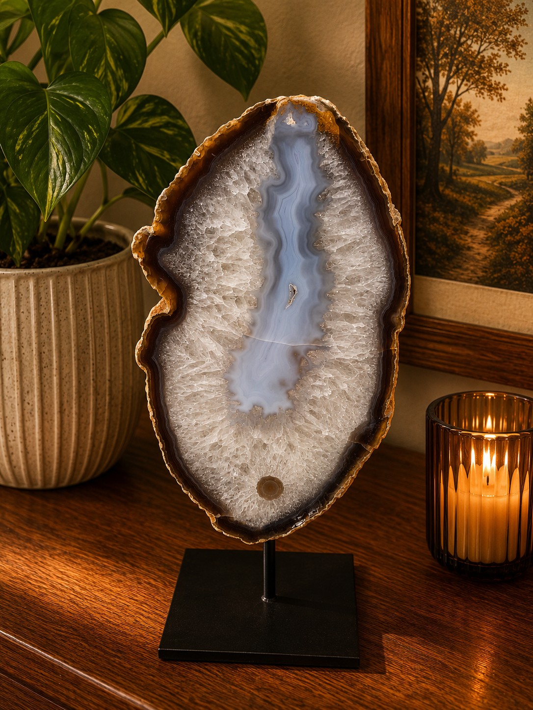 Large Premium Agate Natural Slice on Stand 11 – 2.788g - H41xW19xD12cm