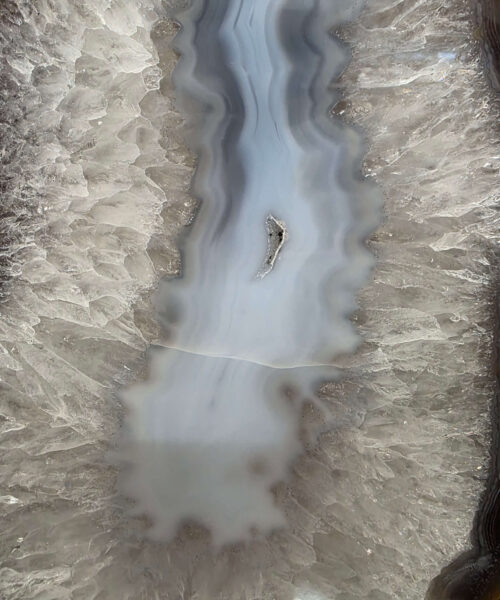 Large Premium Agate Natural Slice on Stand 11 – 2.788g - H41xW19xD12cm - Image 4