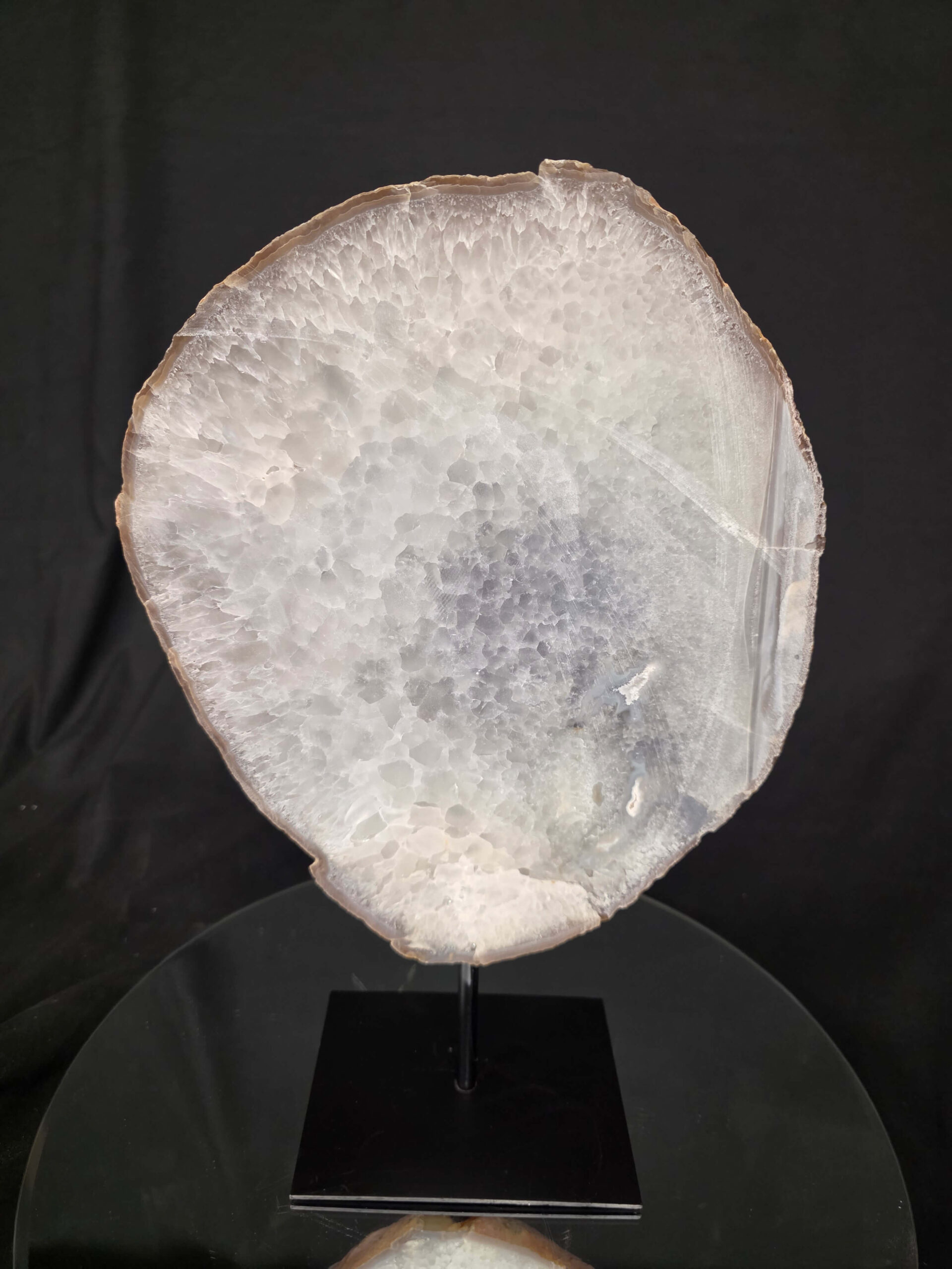 Large Premium Agate Natural Slice on Stand 24 – 4.193g - H40.5xW25.5xD12cm - Image 3
