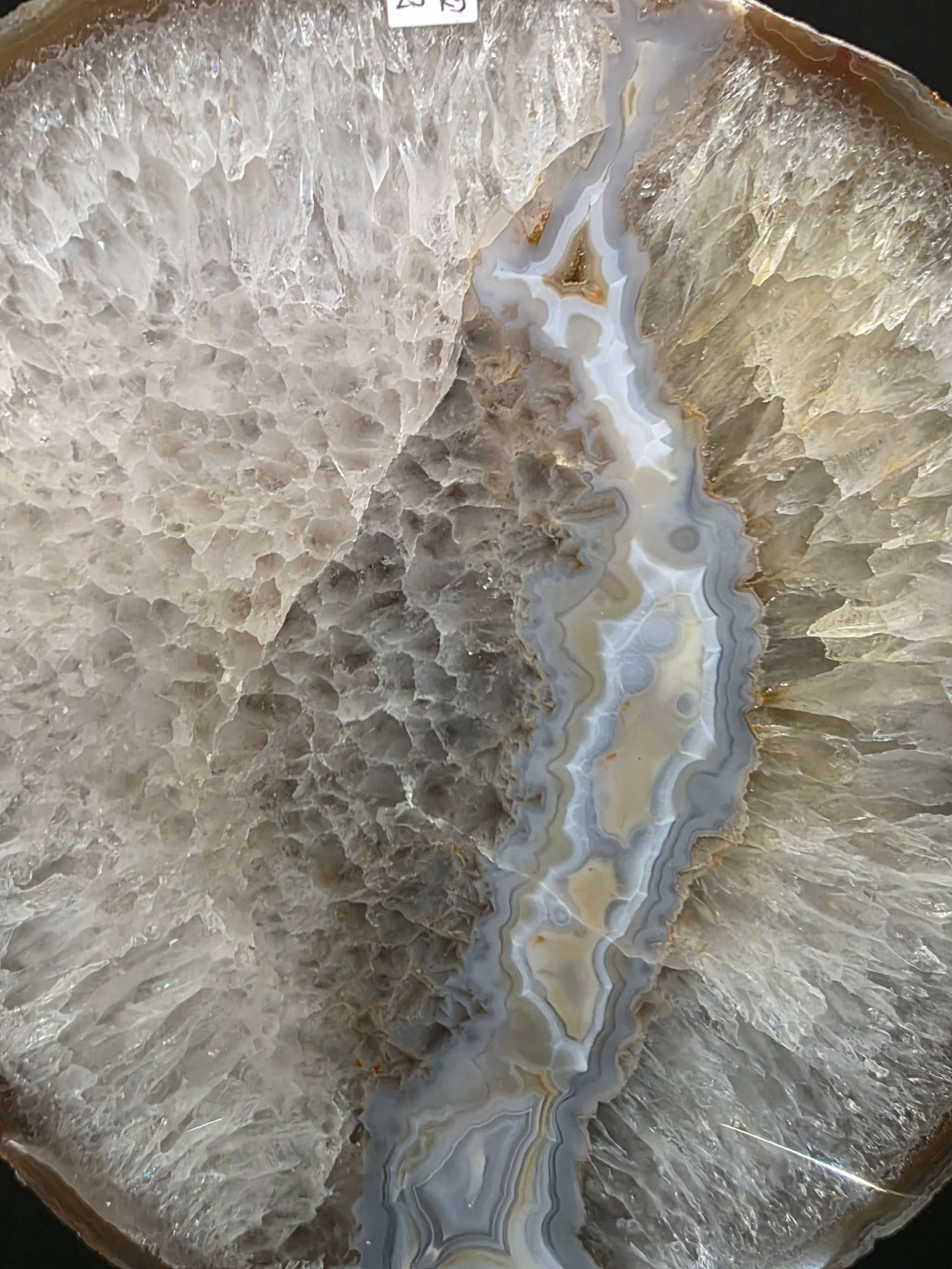 Large Premium Agate Natural Slice on Stand 25 – 3.201g - H32.5xW24xD12cm - Image 4