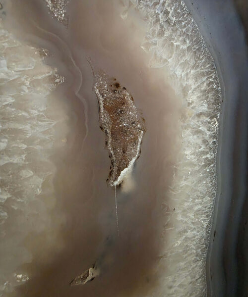 Large Premium Agate Natural Slice on Stand 26 – 3.214g - H39xW21xD12cm - Image 5