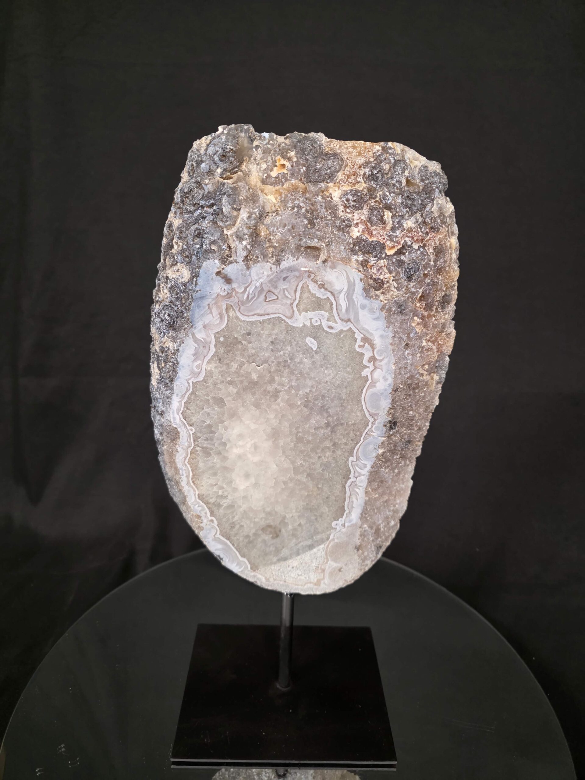 Large Premium Agate Natural Slice on Stand 3 – 2.813g - H39xW19xD12cm - Image 3