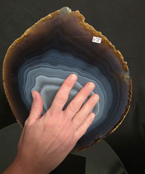 Large Premium Agate Natural Slice on Stand 31 – 2.455g - H35xW33.5xD12cm - Image 7