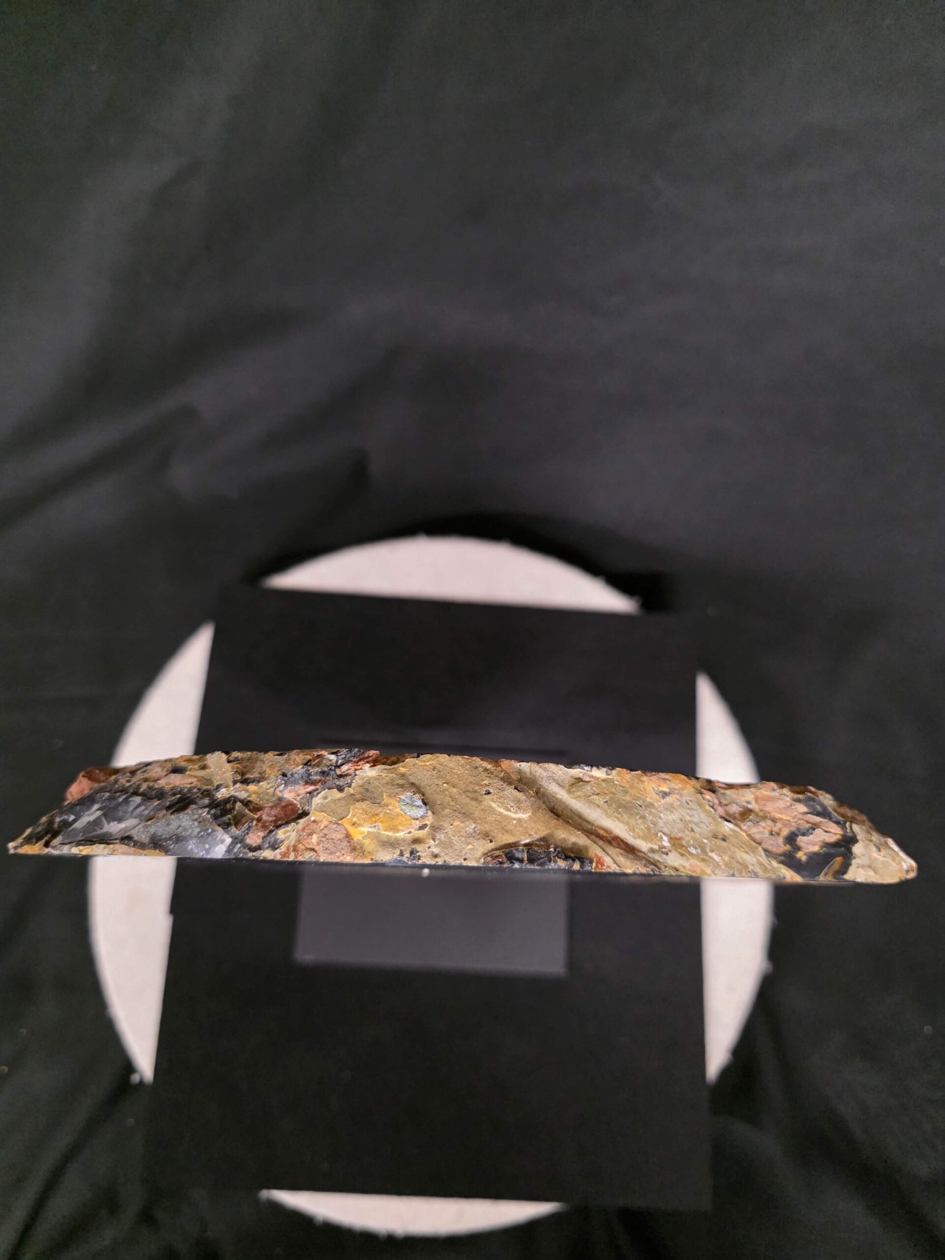 Large Premium Agate Natural Slice on Stand 34 – 2.891g - H34.5xW24xD12cm - Image 8