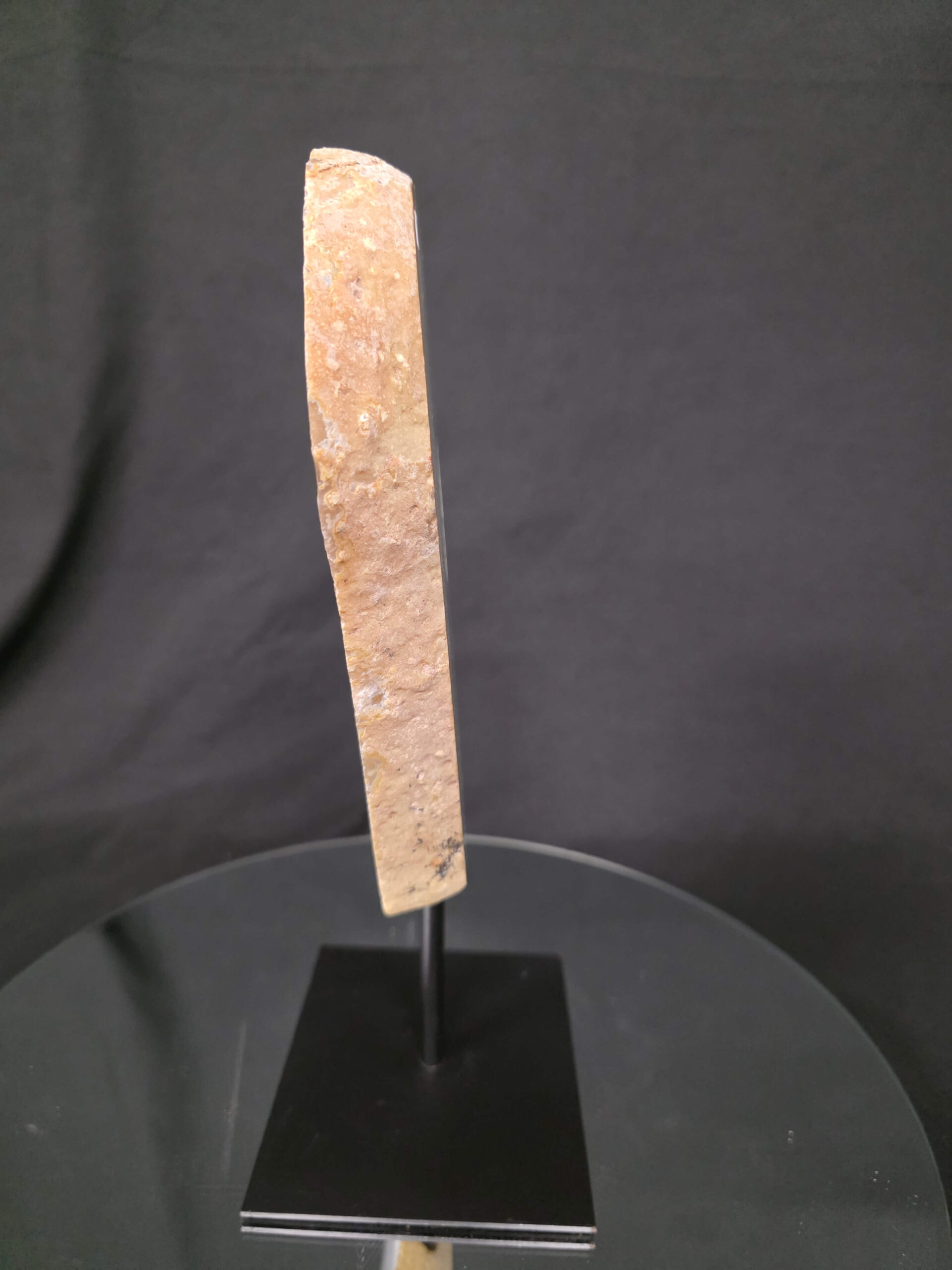 Large Premium Agate Natural Slice on Stand 35 – 2.944g - H34xW23xD12cm - Image 2