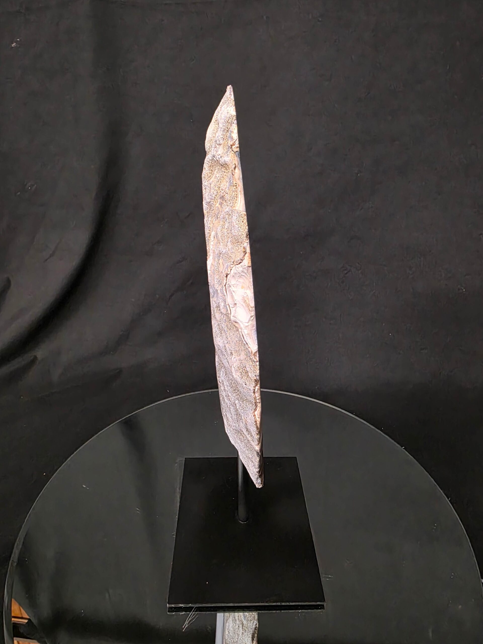 Large Premium Agate Natural Slice on Stand 36 – 2.801g - H36xW22xD12cm - Image 2