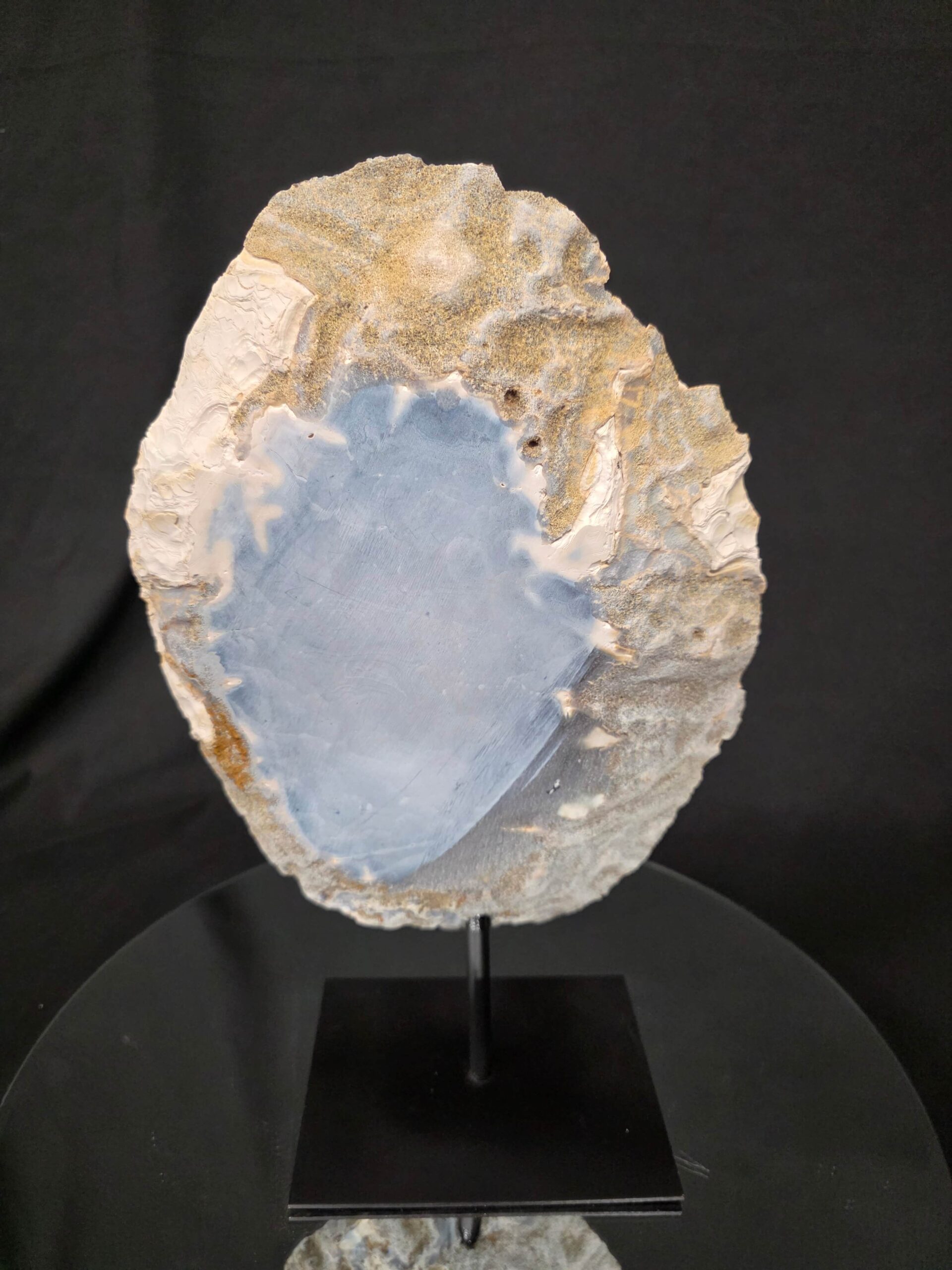 Large Premium Agate Natural Slice on Stand 36 – 2.801g - H36xW22xD12cm - Image 3