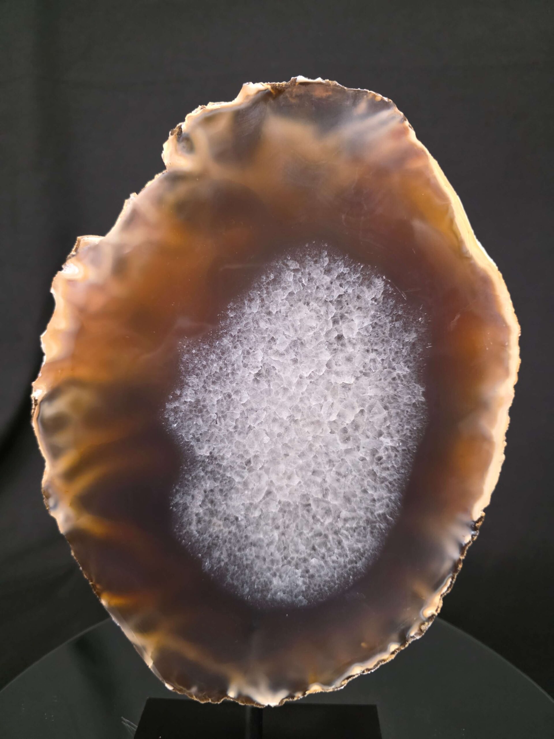 Large Premium Agate Natural Slice on Stand 36 – 2.801g - H36xW22xD12cm - Image 5
