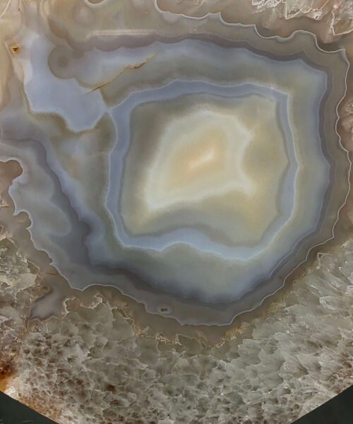 Large Premium Agate Natural Slice on Stand 39 – 2.966g - H34.5xW24xD12cm - Image 4