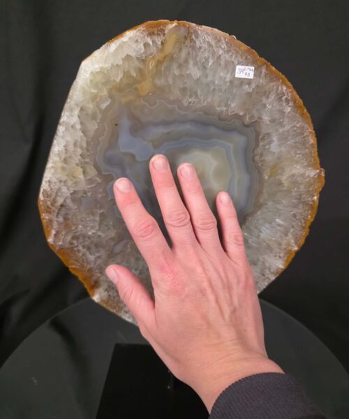 Large Premium Agate Natural Slice on Stand 39 – 2.966g - H34.5xW24xD12cm - Image 7