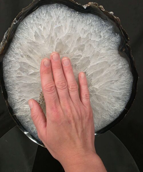 Large Premium Agate Natural Slice on Stand 41 – 3.475g - H37xW25xD12cm - Image 7