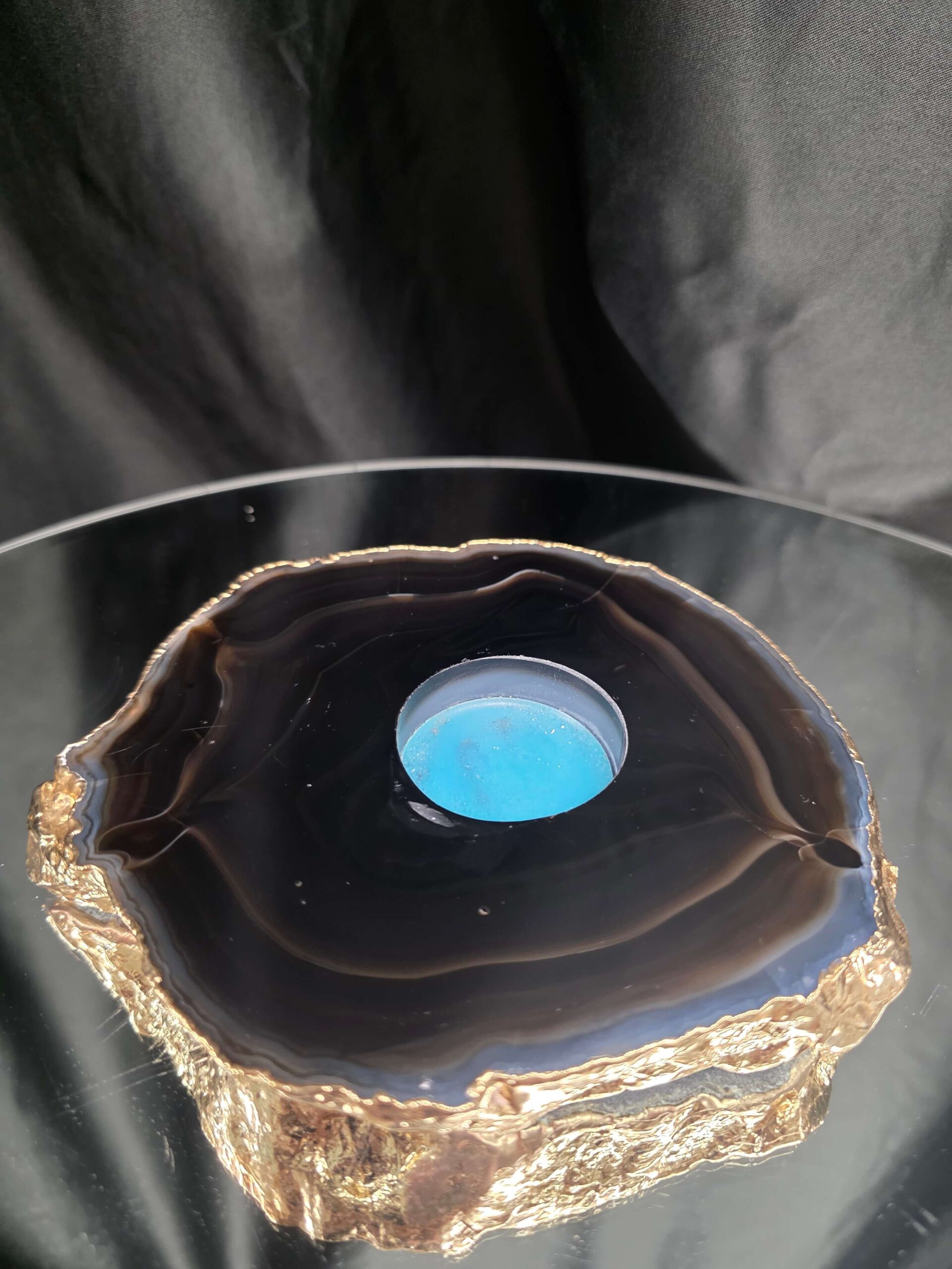 Black Agate Slice 4 Handpicked 696g H2xW15xD13cm Microcrystalline Quartz Gold Gilded 24ct Tealight Candle Holder