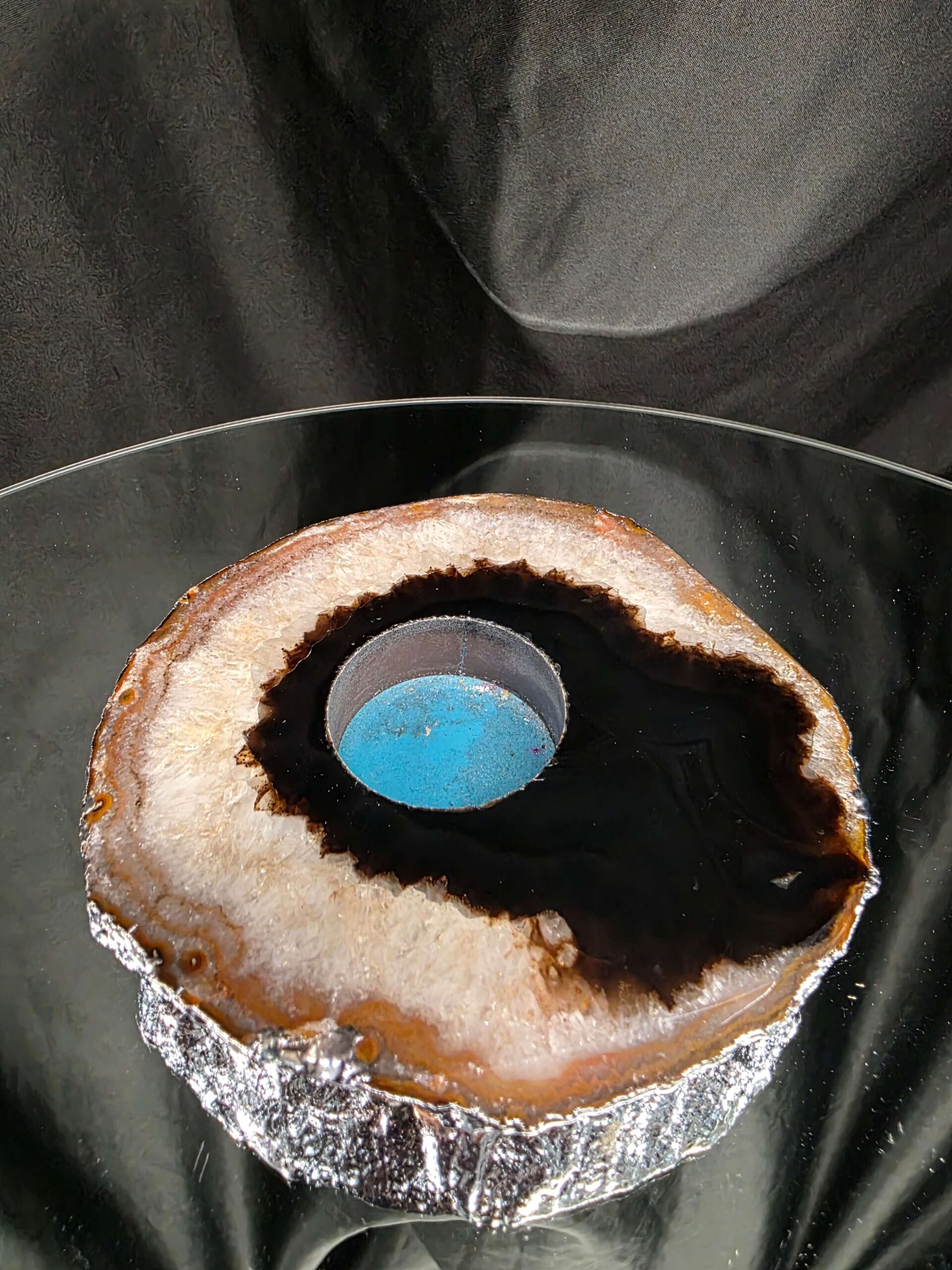 Large Black Agate Slice 2 Handpicked 521g H1.5xW13xD12.5cm Microcrystalline Quartz Silver Gilded Tealight Candle Holder