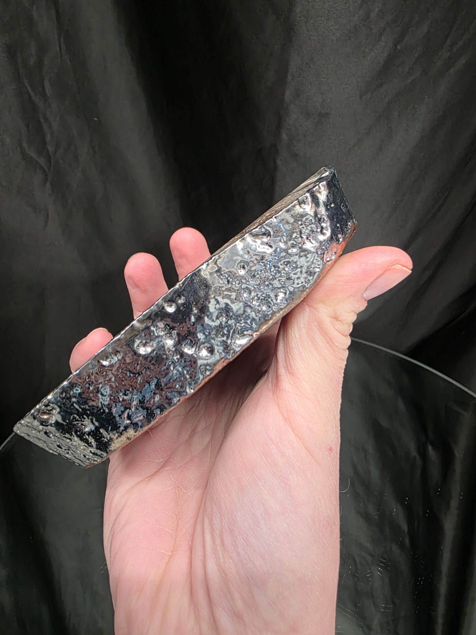 Large Black Agate Slice 3 Handpicked 472g H2xW13xD11cm Microcrystalline Quartz Silver Gilded Tealight Candle Holder - Image 6