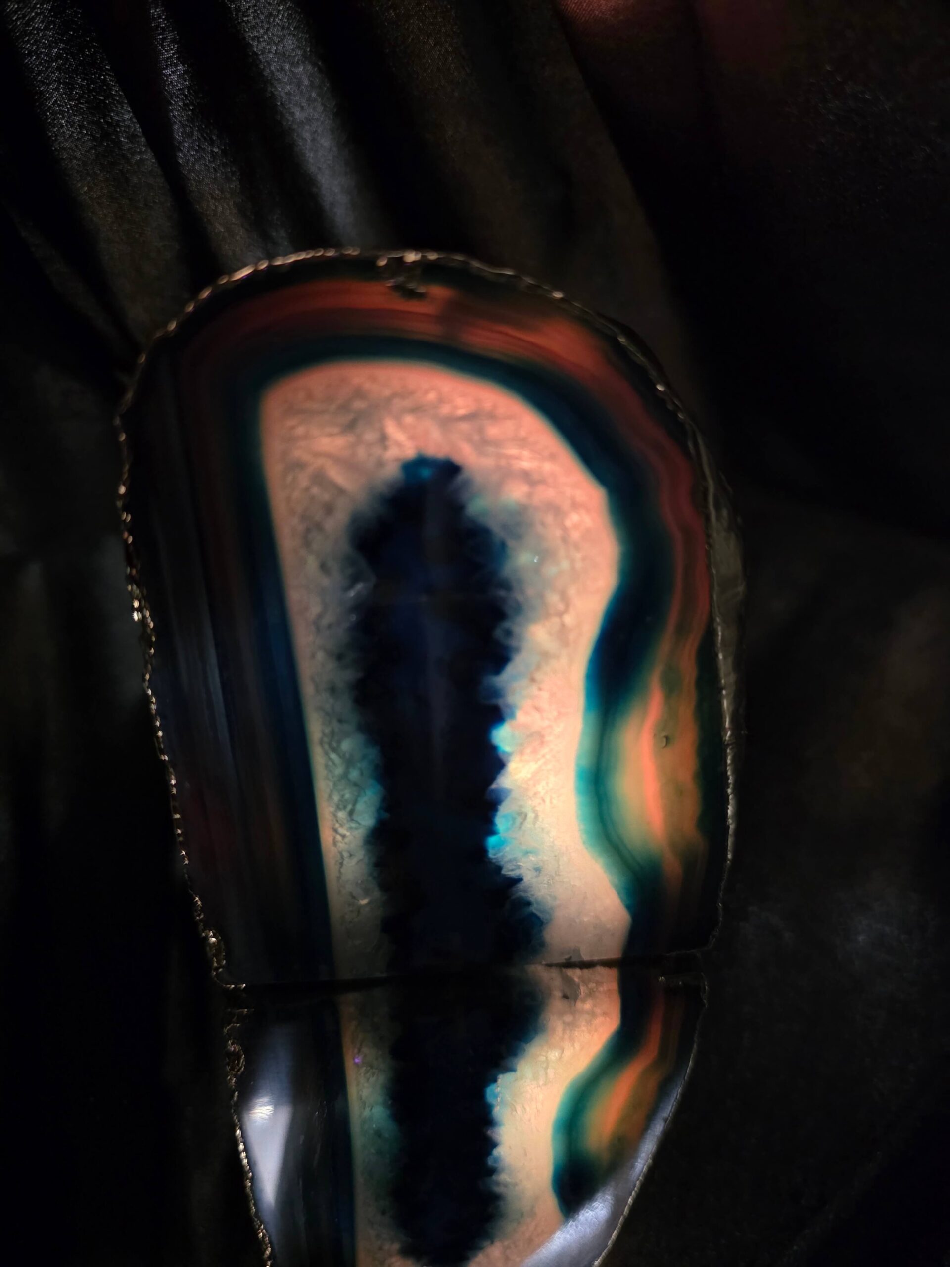 Large Blue Agate End Candle 3 Handpicked 1.001g H10xW8.5xD8cm Microcrystalline Quartz Gold Gilded 24ct Gold Tealight Holder - Image 10