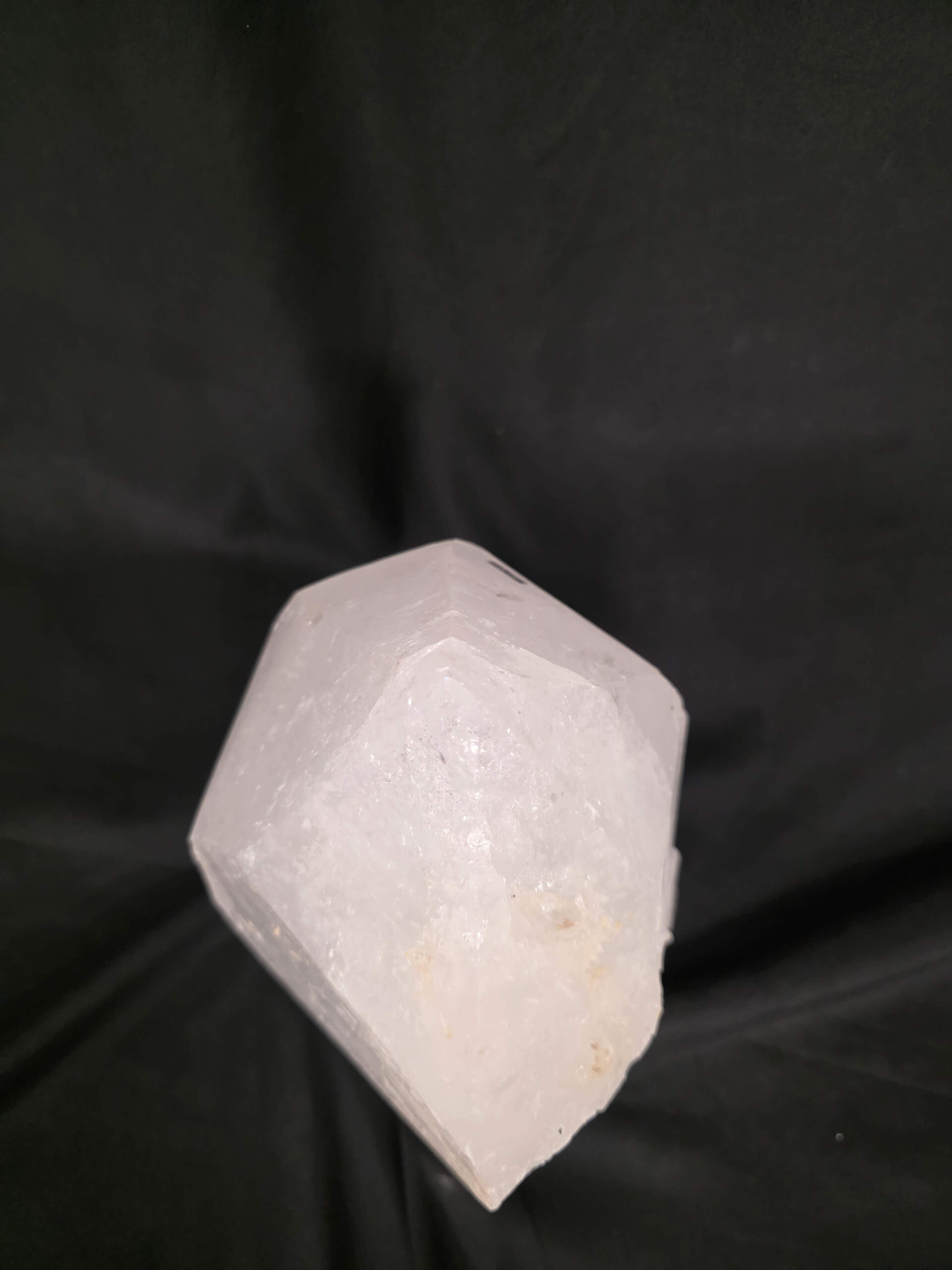 Huge Extra Large Tall Point 11 Premium Clear Rock Crystal Quartz - 13.01kg H31xW21xD14cm - Image 6