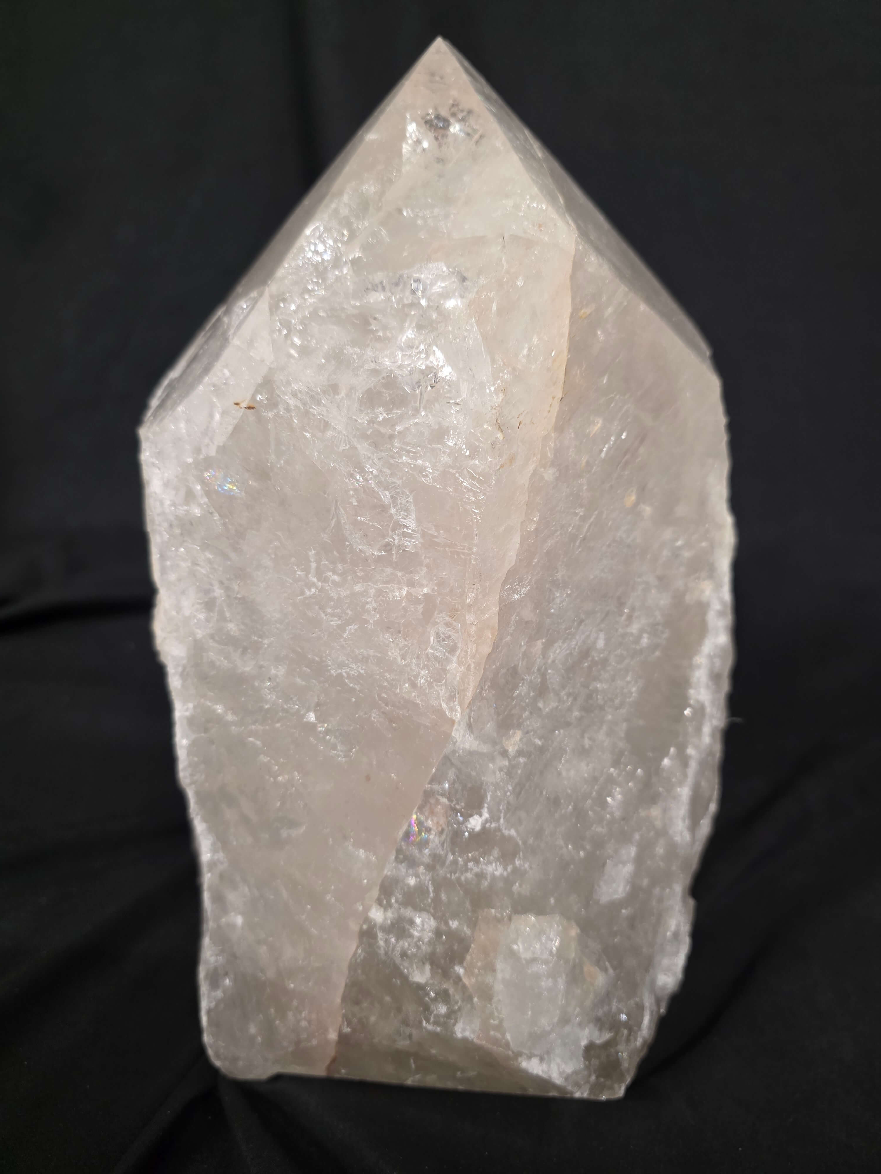 Huge Extra Large Tall Point 18 Premium Clear Rock Crystal Quartz - 14.02kg H30Xw15xD18cm