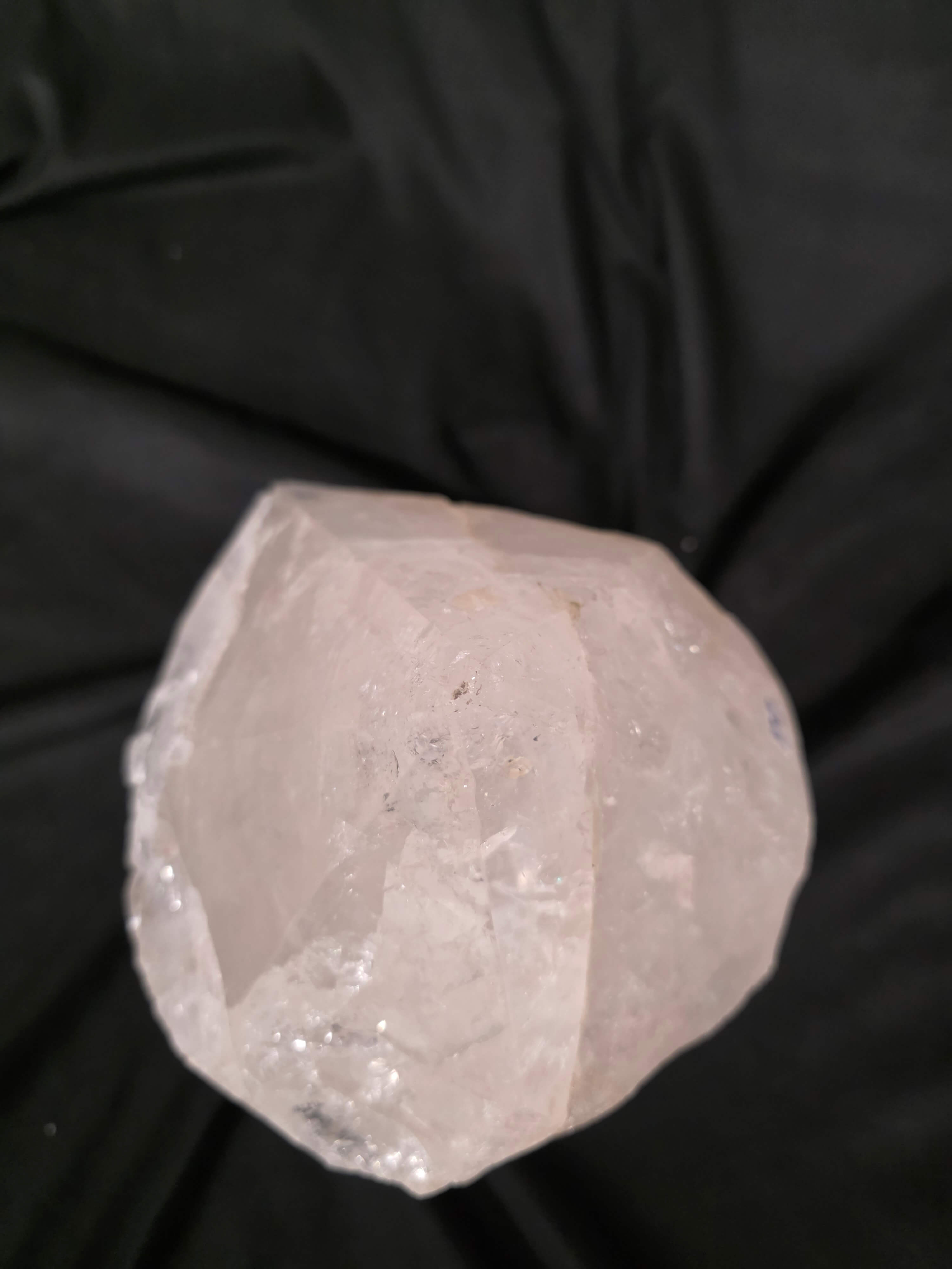 Huge Extra Large Tall Point 18 Premium Clear Rock Crystal Quartz - 14.02kg H30Xw15xD18cm - Image 6