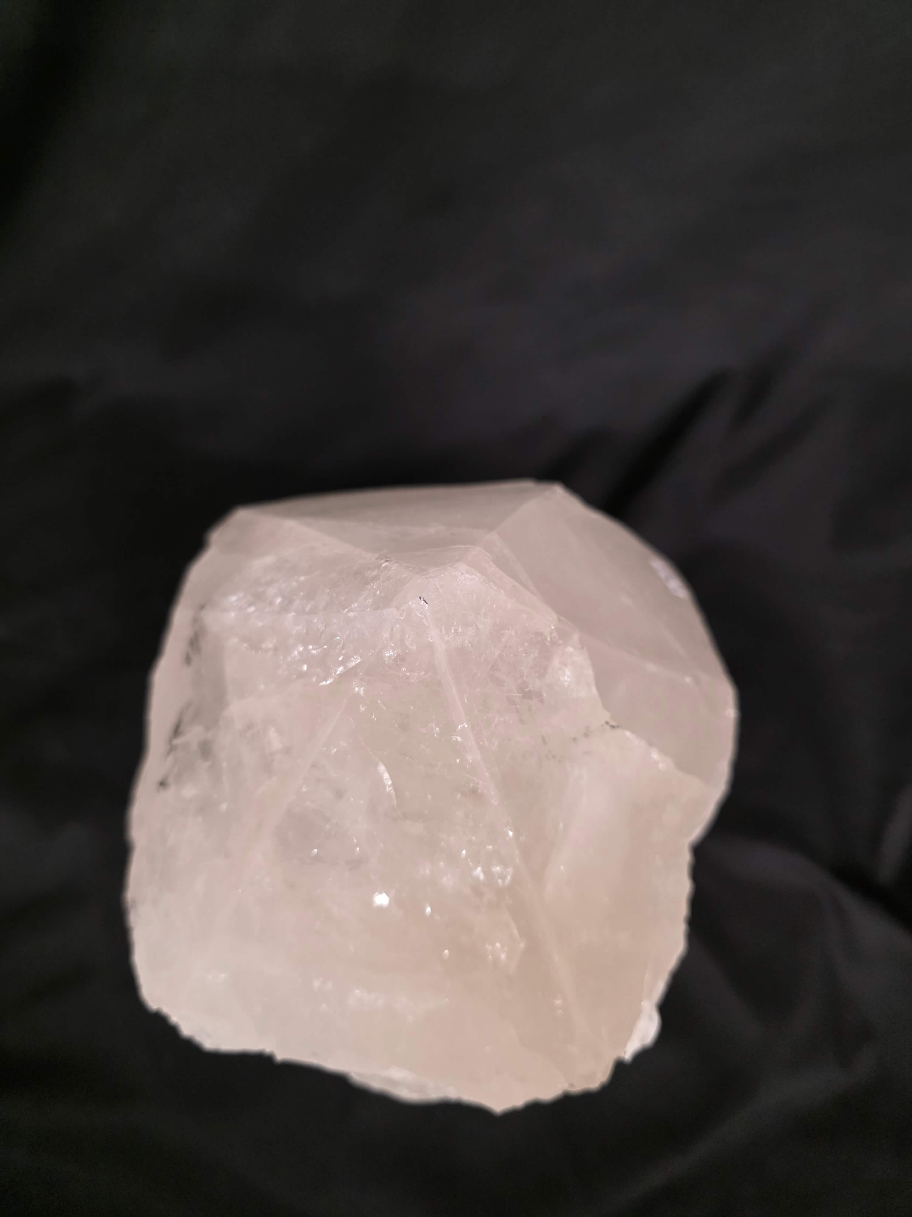Huge Extra Large Tall Point 4 Premium Clear Rock Crystal Quartz - 16.7kg H34.5xW16.5xD16.5cm - Image 5
