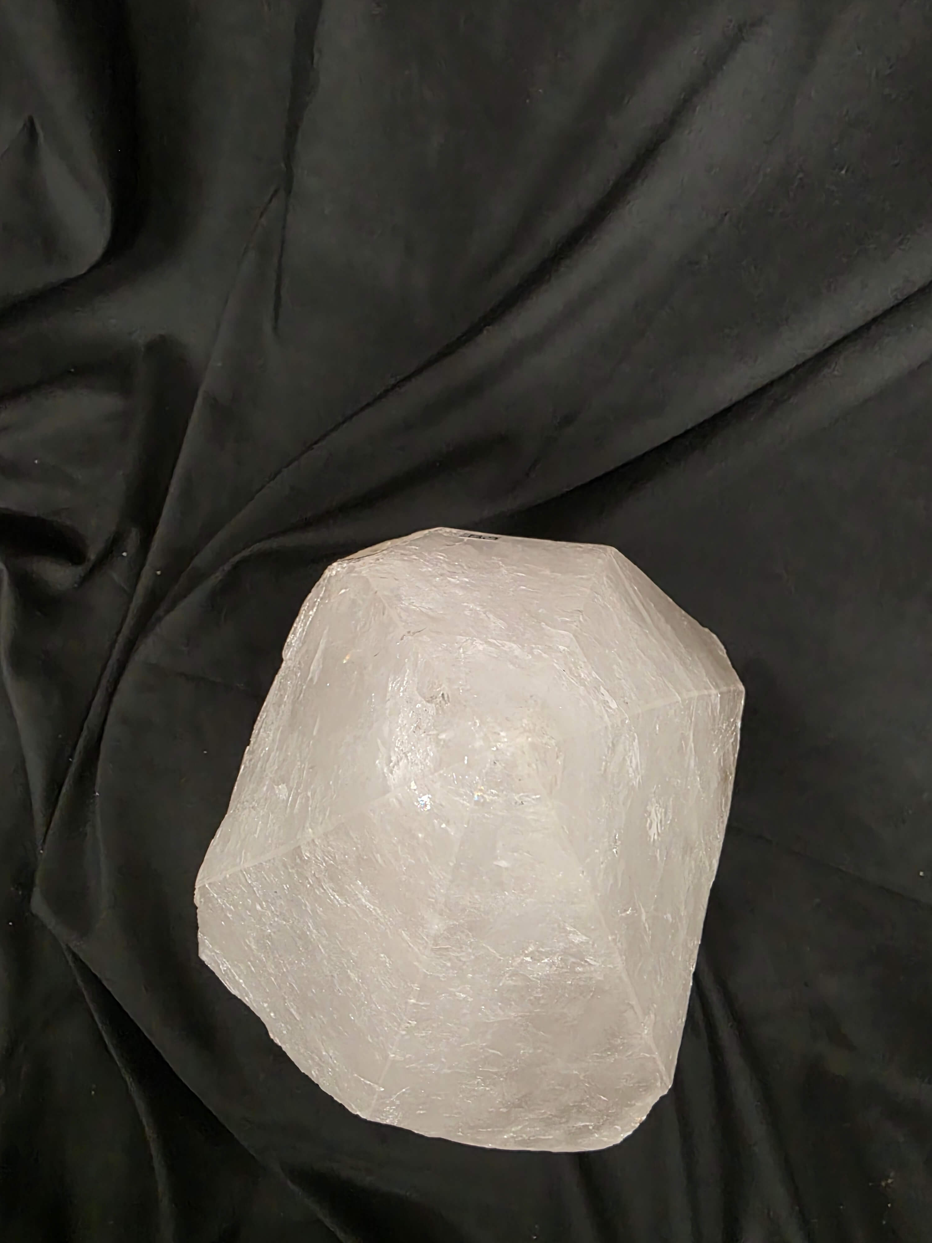 Huge Extra Large Tall Point 6 Premium Clear Rock Crystal Quartz - 16.1kg H36xW17.5xD14cm - Image 6