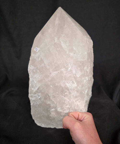 Huge Extra Large Tall Point 7 Premium Clear Rock Crystal Quartz - 12.3kg H30xW15.5xD14cm - Image 10