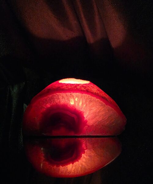 Alternative view of Large Pink Agate End Candle 2 Handpicked 791g H6xW12.5xD8cm Microcrystalline Quartz Tealight Holder Ornament