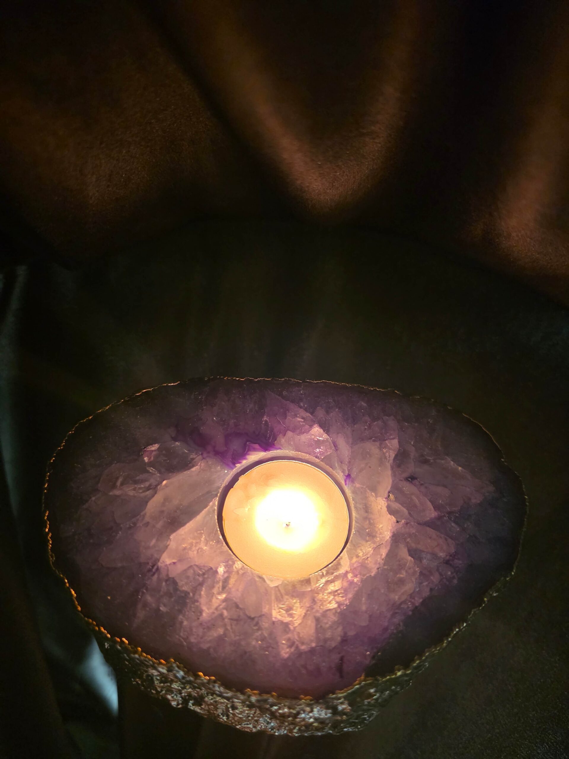 Large Purple Agate Slice 2 Handpicked 565g H2xW15xD10.5cm Microcrystalline Quartz Gold Gilded 24ct Tealight Candle Holder - Image 13