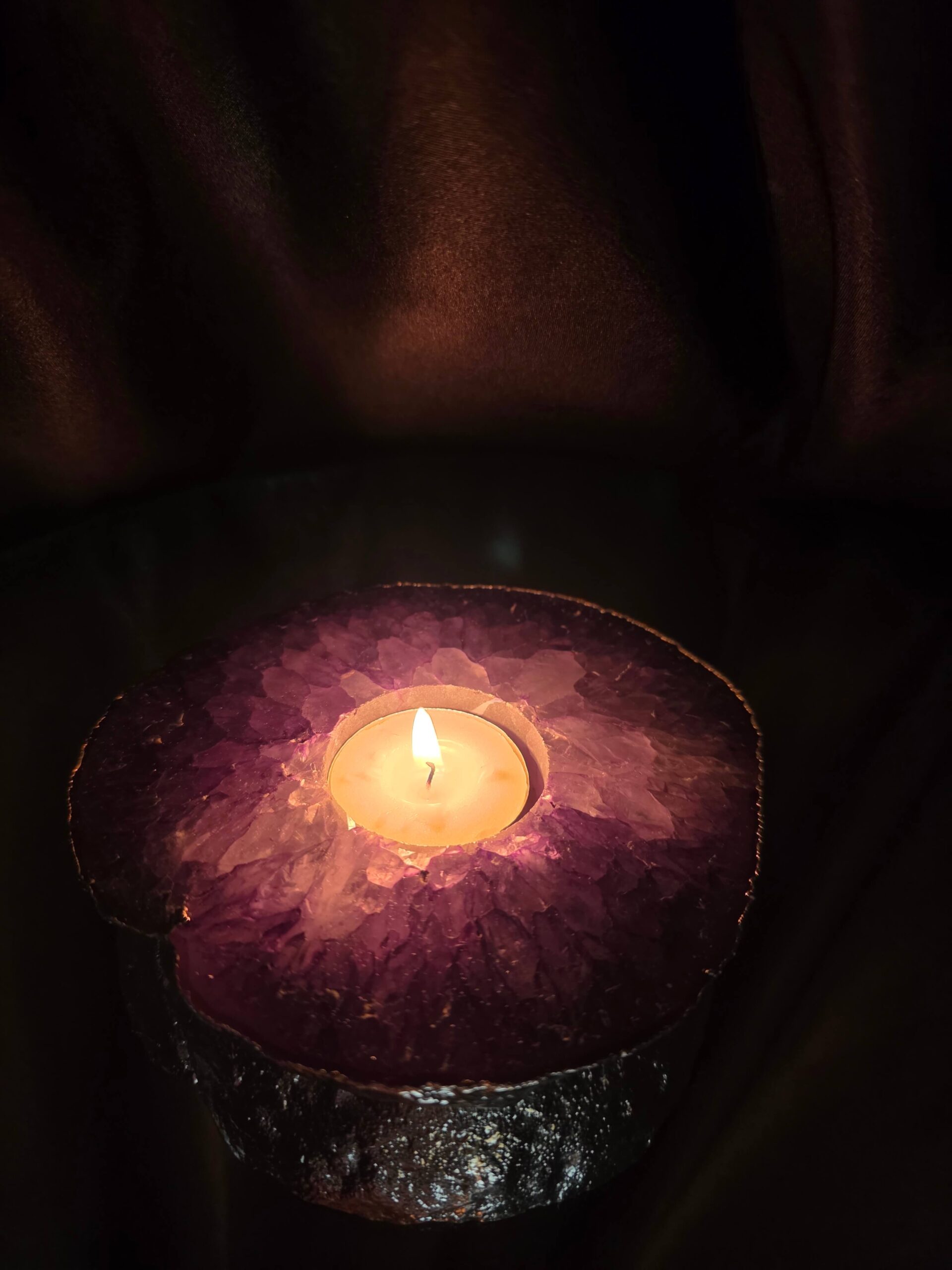 Purple Agate Slice 3 Handpicked 457g H2xW13xD12cm Microcrystalline Quartz Silver Gilded Tealight Candle Holder - Image 11