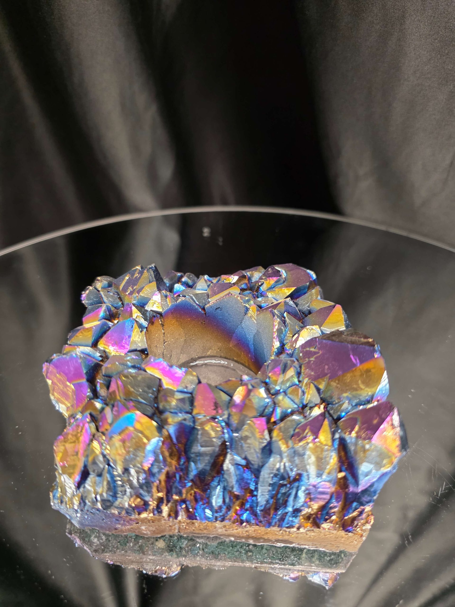 Rainbow Quartz Candle No. 2 Aura, Titanium, Point, Cluster, Gemstone Tealight Holder 694g H5xW10.5xD10cm - Image 3
