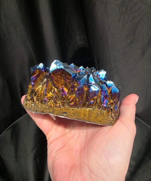 Rainbow Quartz Candle No. 2 Aura, Titanium, Point, Cluster, Gemstone Tealight Holder 694g H5xW10.5xD10cm - Image 7