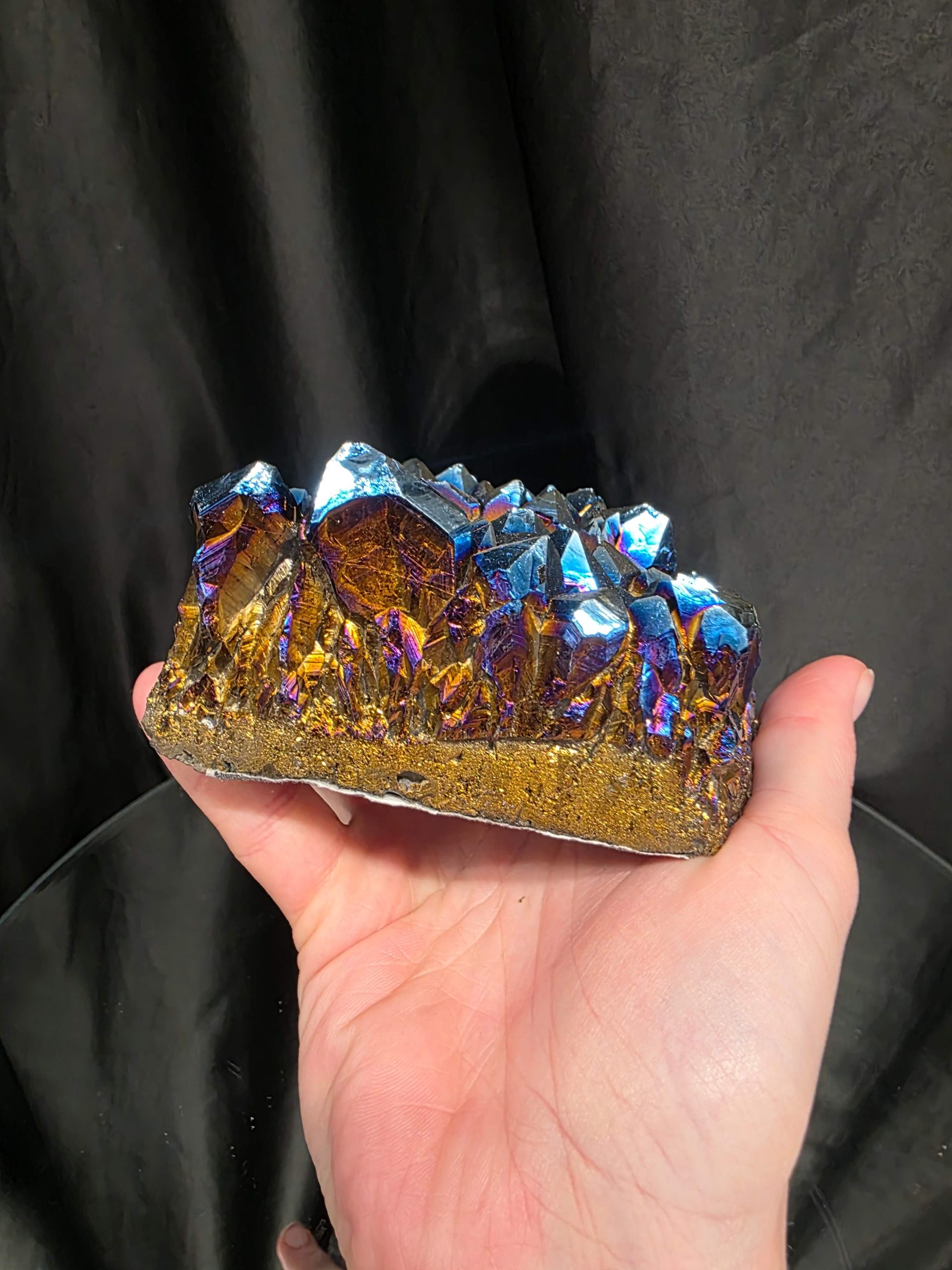 Rainbow Quartz Candle No. 2 Aura, Titanium, Point, Cluster, Gemstone Tealight Holder 694g H5xW10.5xD10cm - Image 7