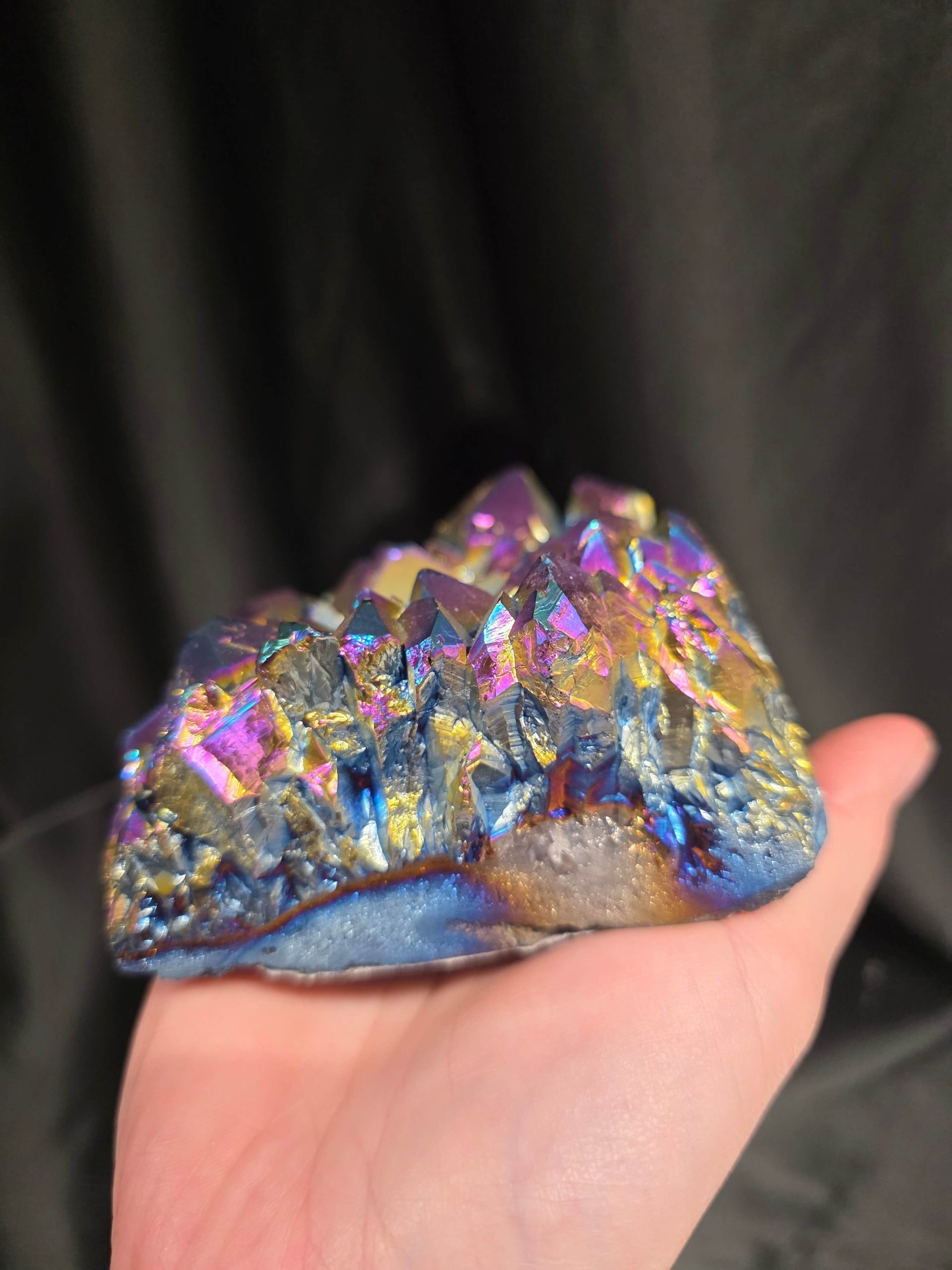 Rainbow Quartz Candle No. 2 Aura, Titanium, Point, Cluster, Gemstone Tealight Holder 694g H5xW10.5xD10cm - Image 8